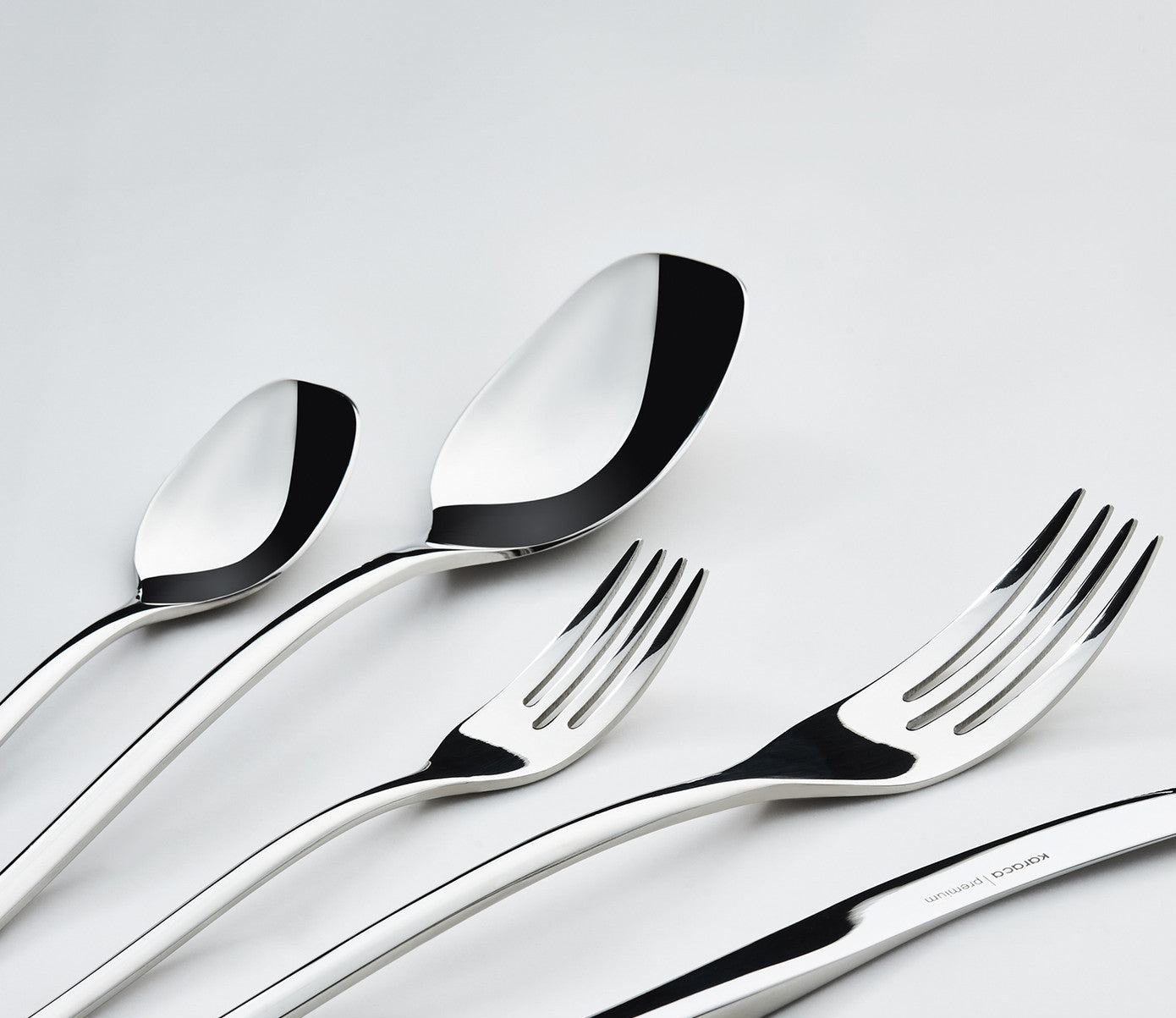 316+ Elegance Dora Platinum 12 Person 84 Piece Cutlery Set