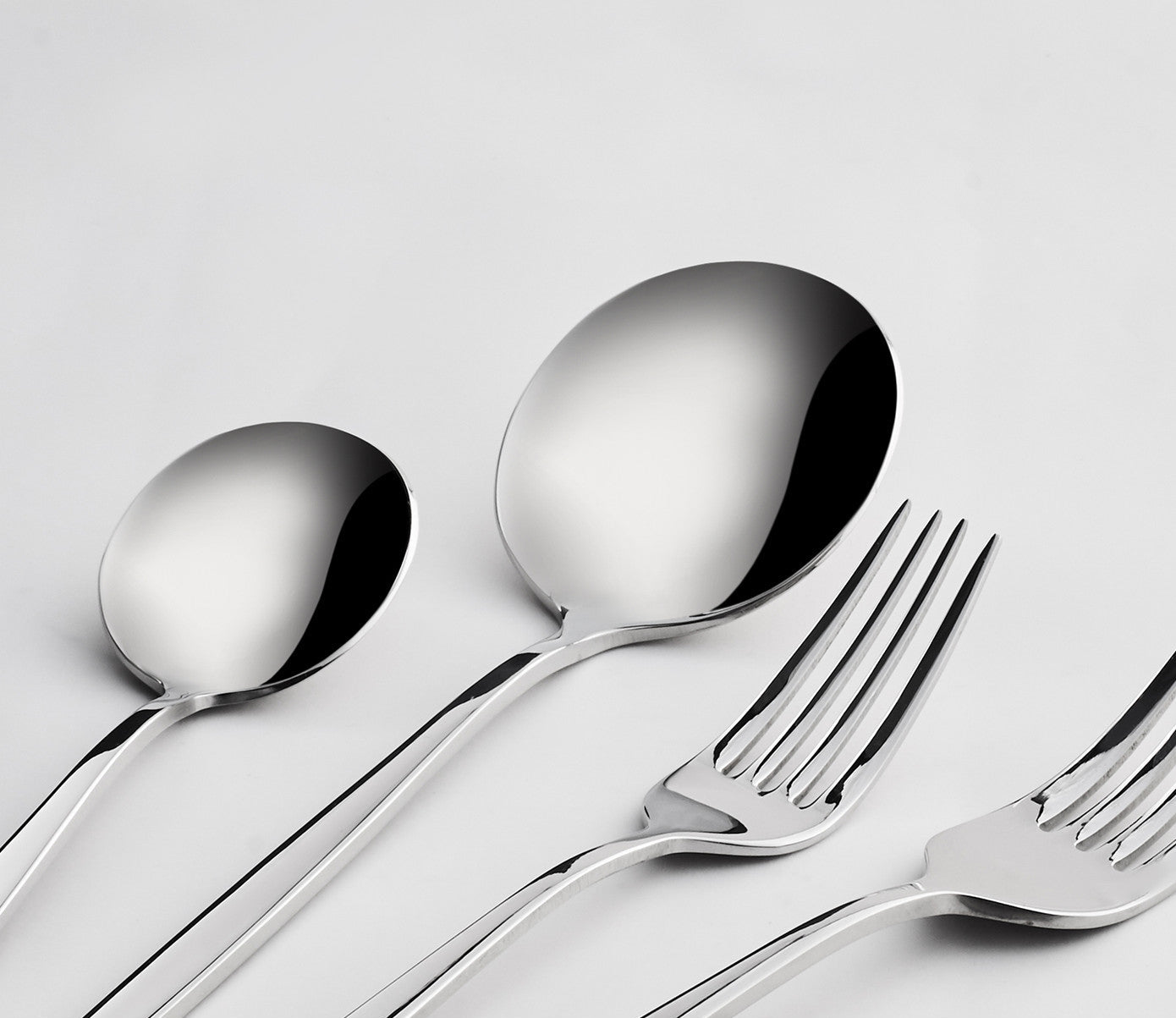 New Porto Platinum 12 Person 60 Piece Cutlery Set