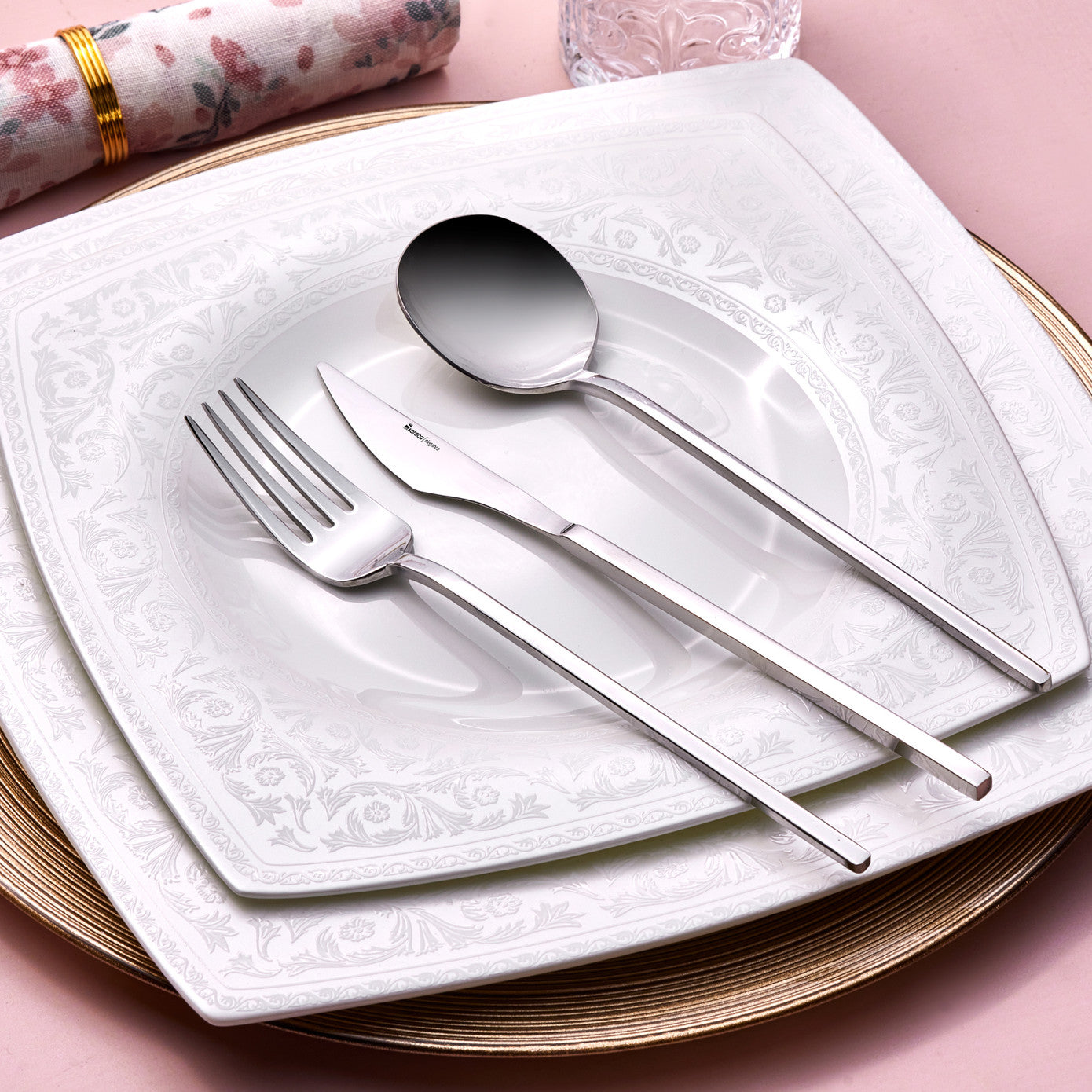 Premium Fortuna Platinum 12 Person 84 Piece Cutlery Set