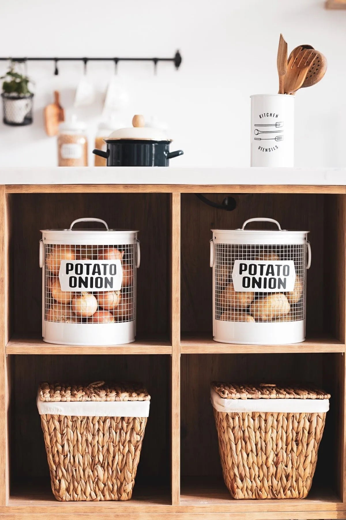 2-Piece Galvanized Covered Wire Potato & Onion Basket