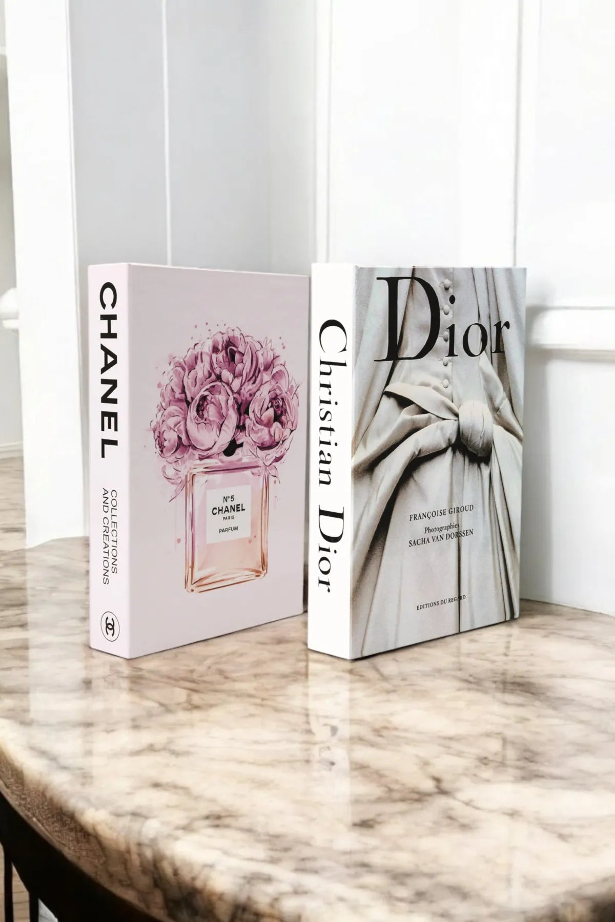 Set of 2 Decorative Book Cover Box