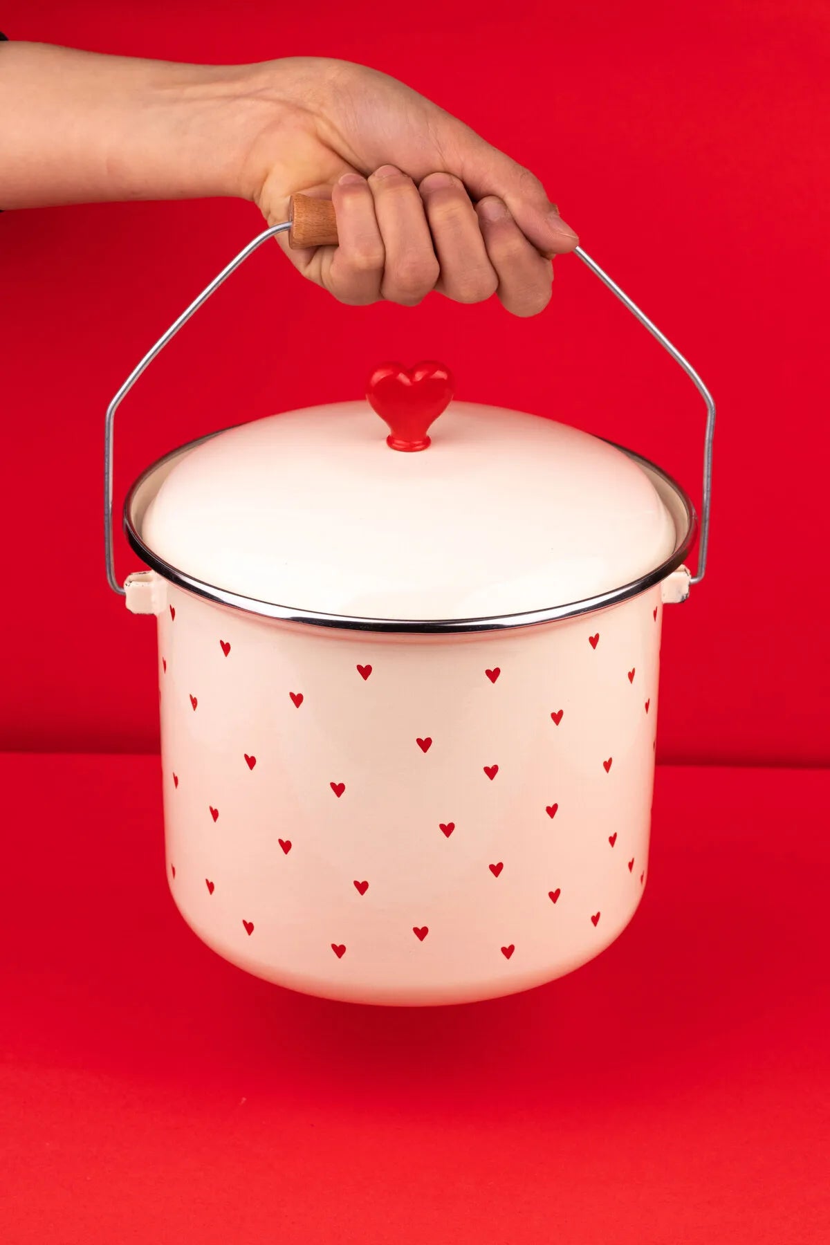 Cupid Enamel Bucket 20cm (3Litre)