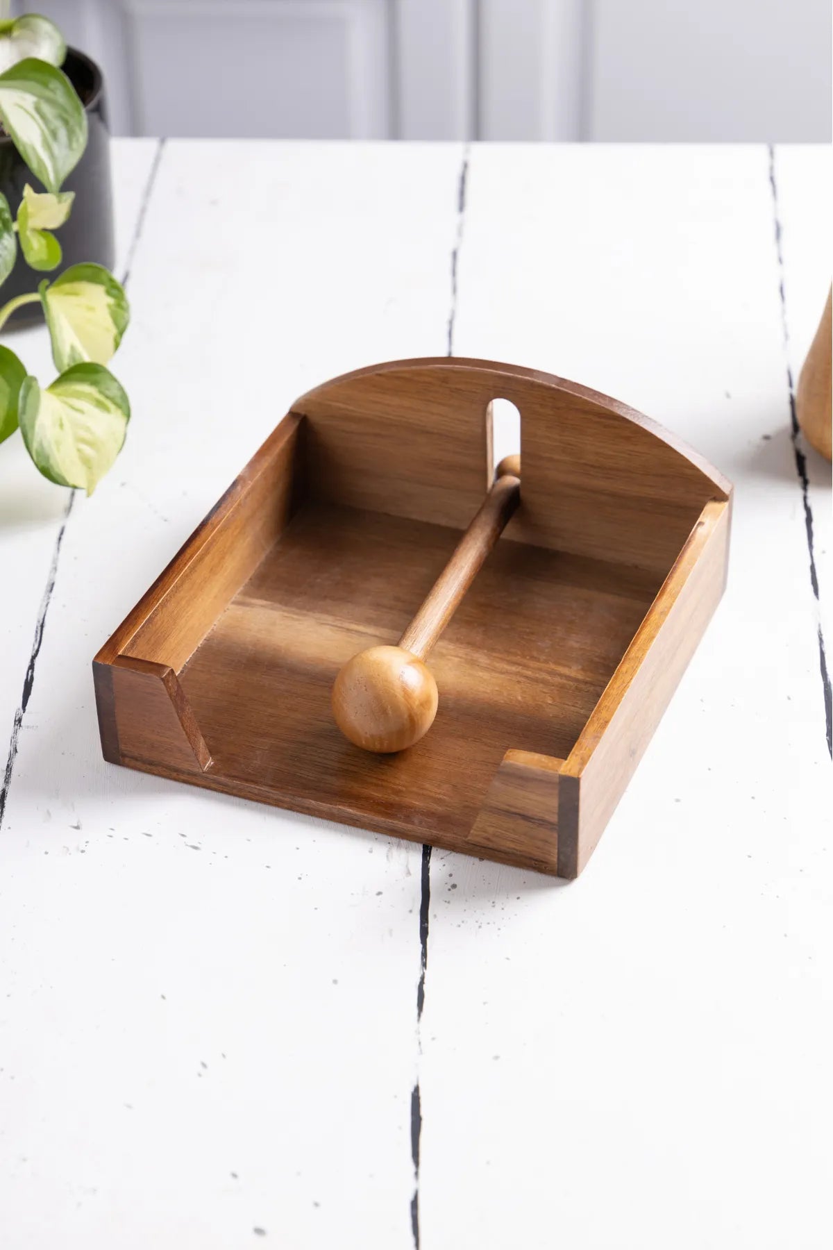 Accacia Napkin Holder