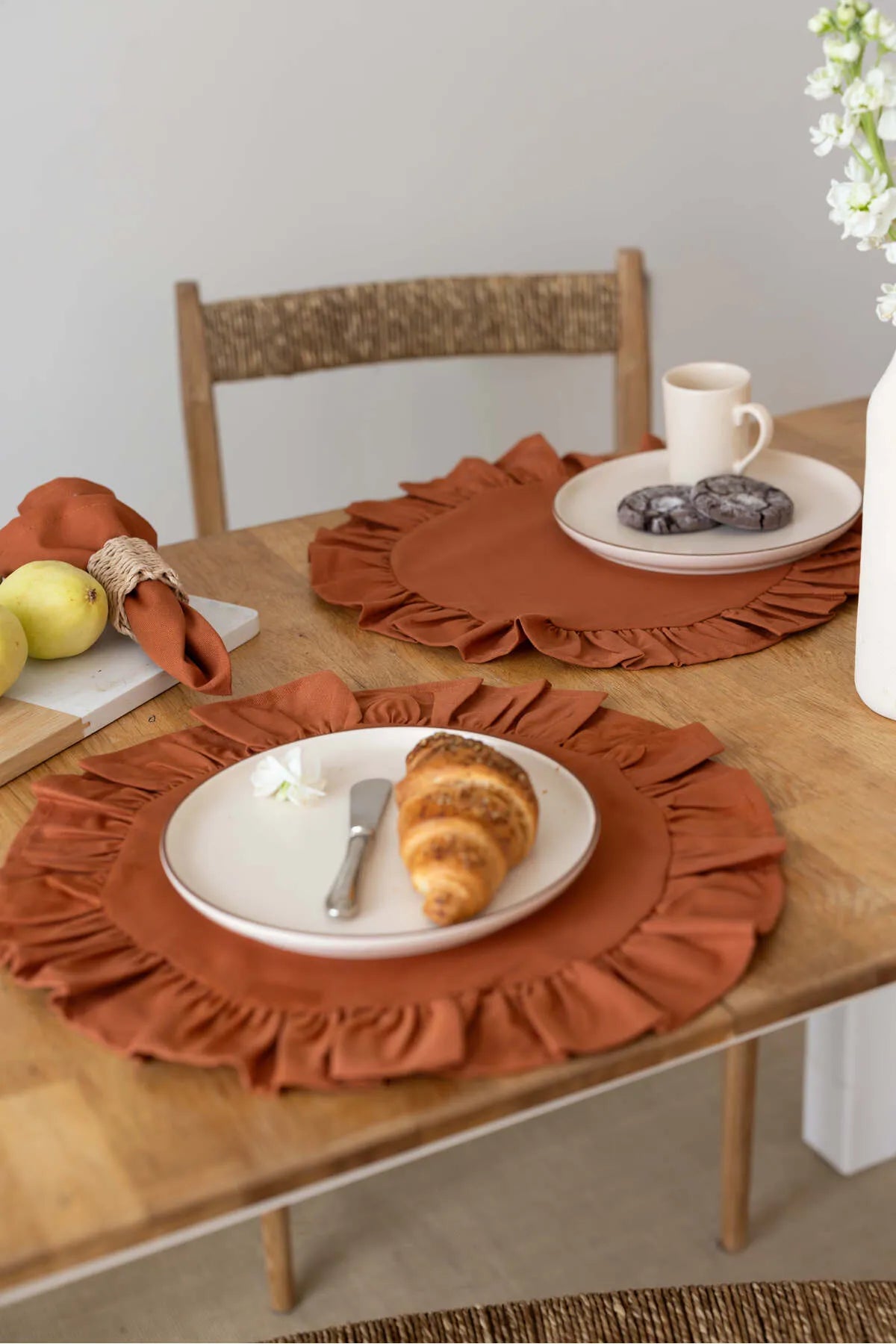 6 Piece Linen Round Placemat American Service 40cm