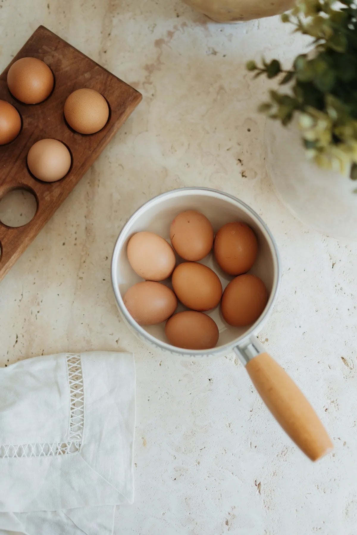 Mood Enamel Wooden Handle Pan