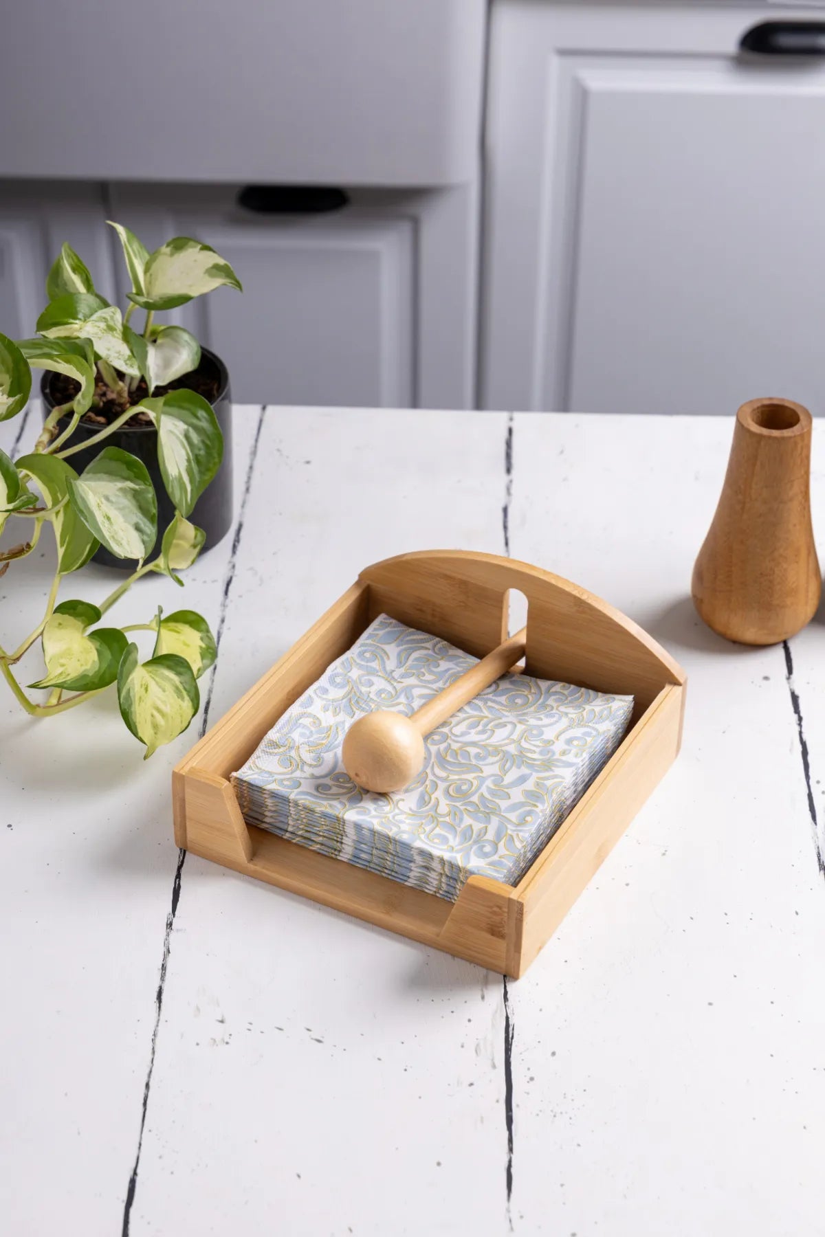 Bonna Napkin Holder