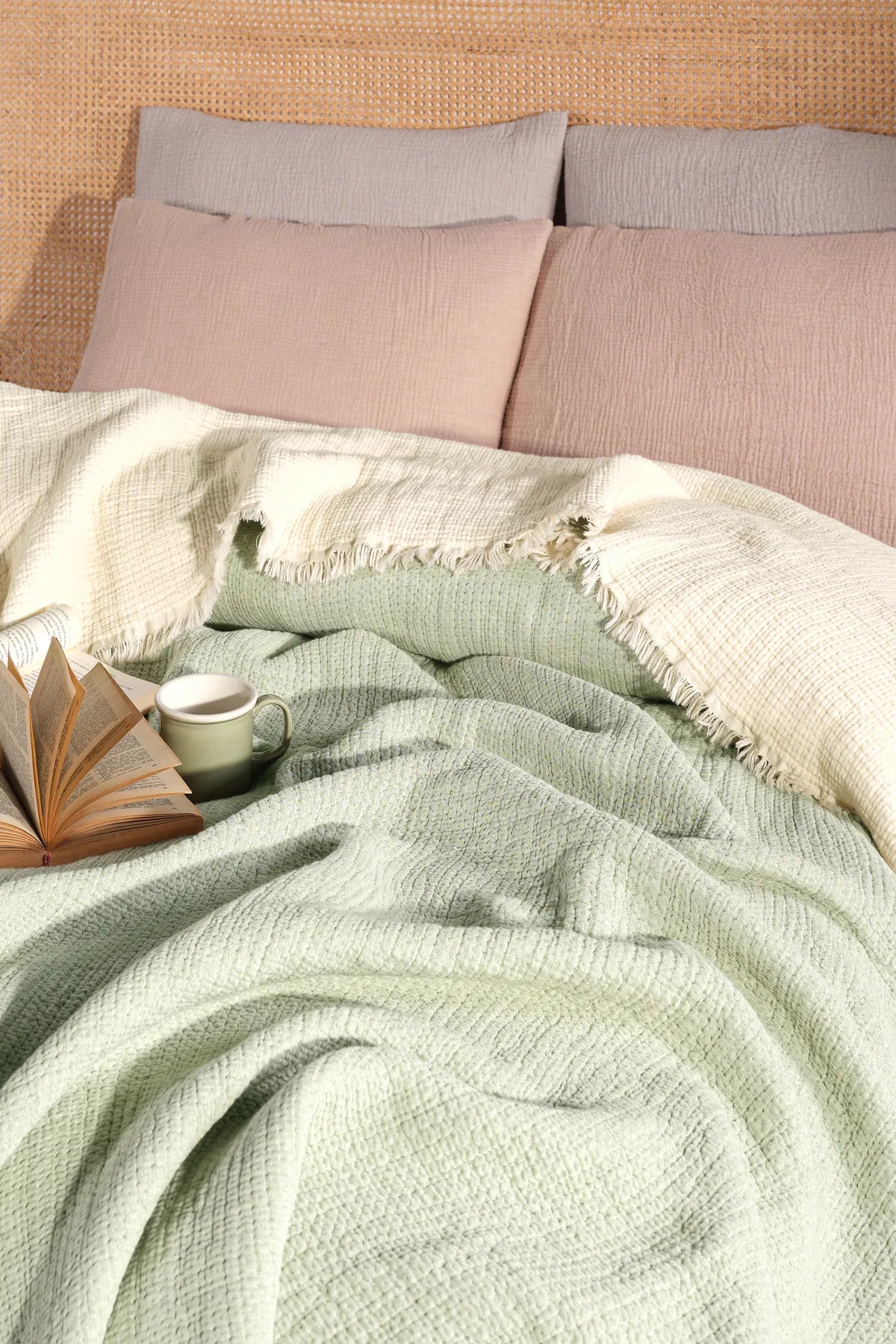 Muslin Kosha Series Hybrid Quilt