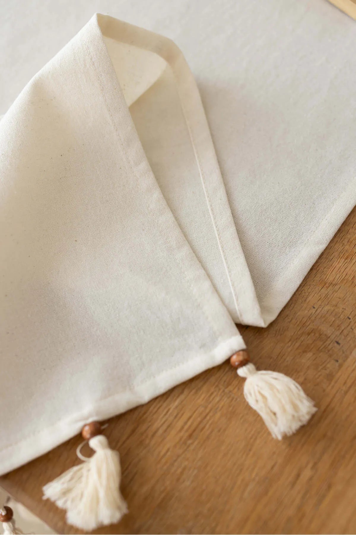 Organic Raw Texture Linen Runner with Pompoms 40 X 150 Cm