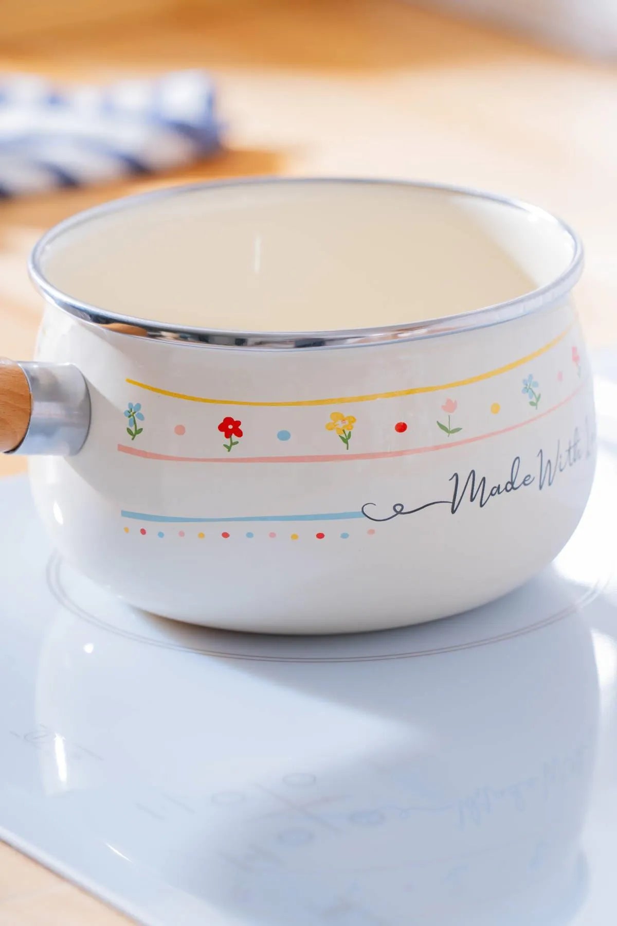 Made With Love Enamel Pan - 14 cm