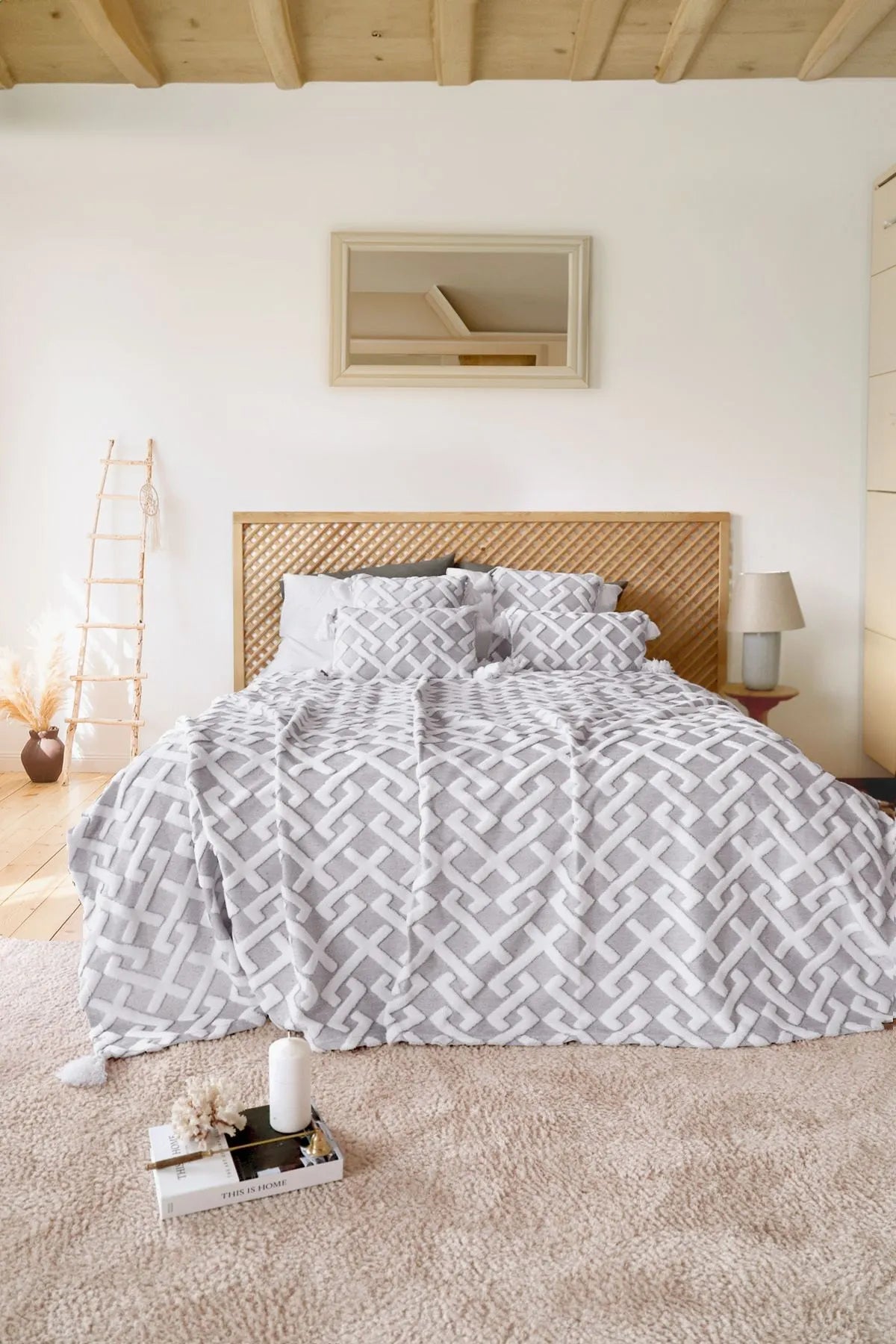 Elda Gray Scandinavian Bedspread Set Bohemian Pattern