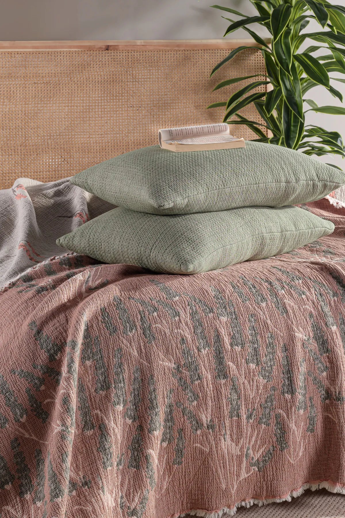Muslin Kosha Series Hybrid Quilt - Lavander