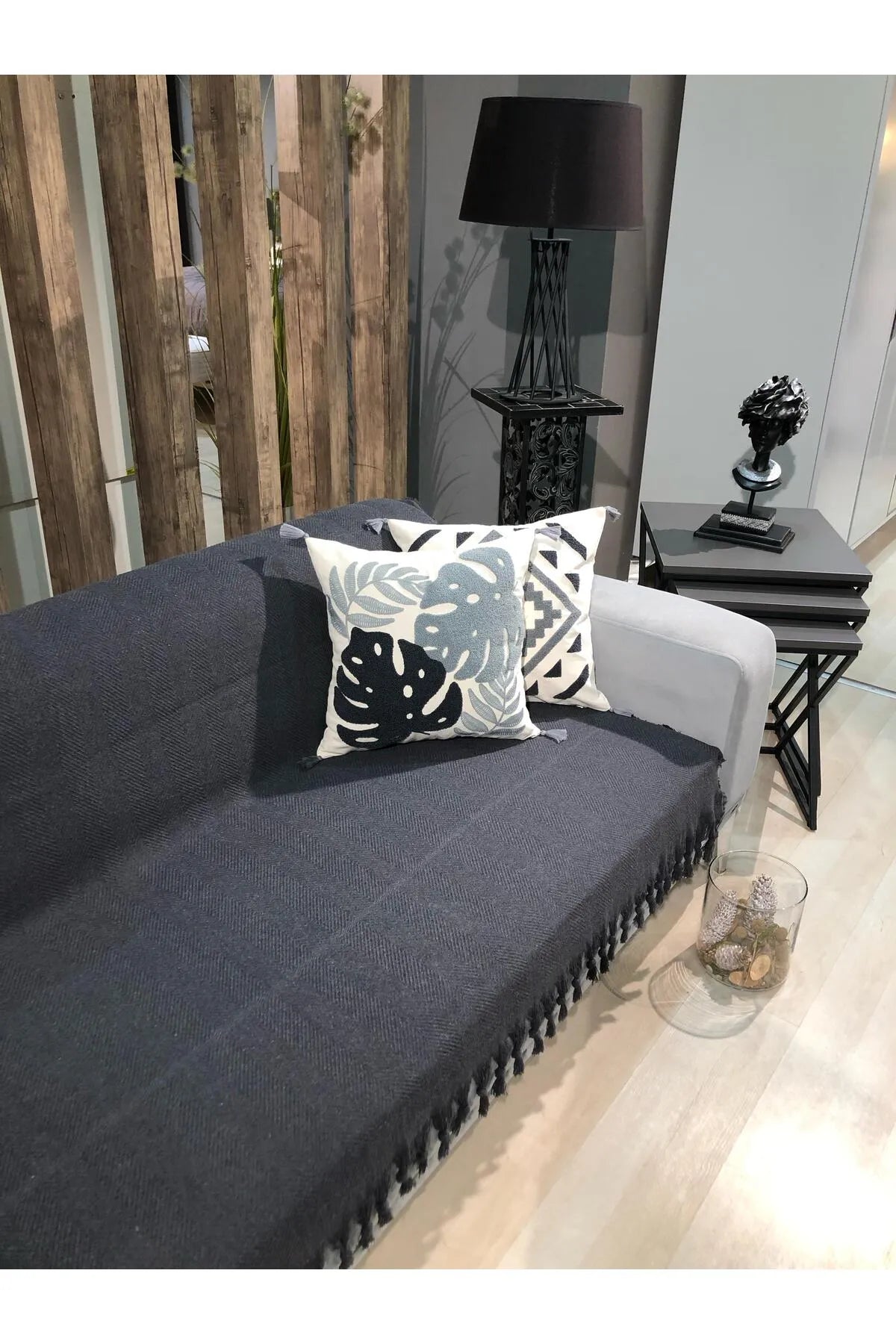 1 Piece Woven Hand Tied Sofa Cover