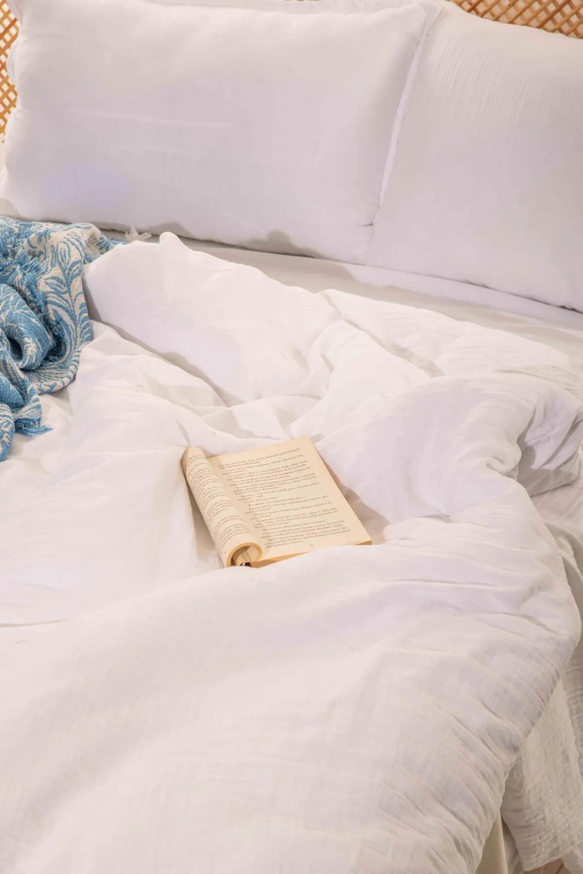 Cloudy Mood 2 Layer Muslin Double Duvet Cover Set - White