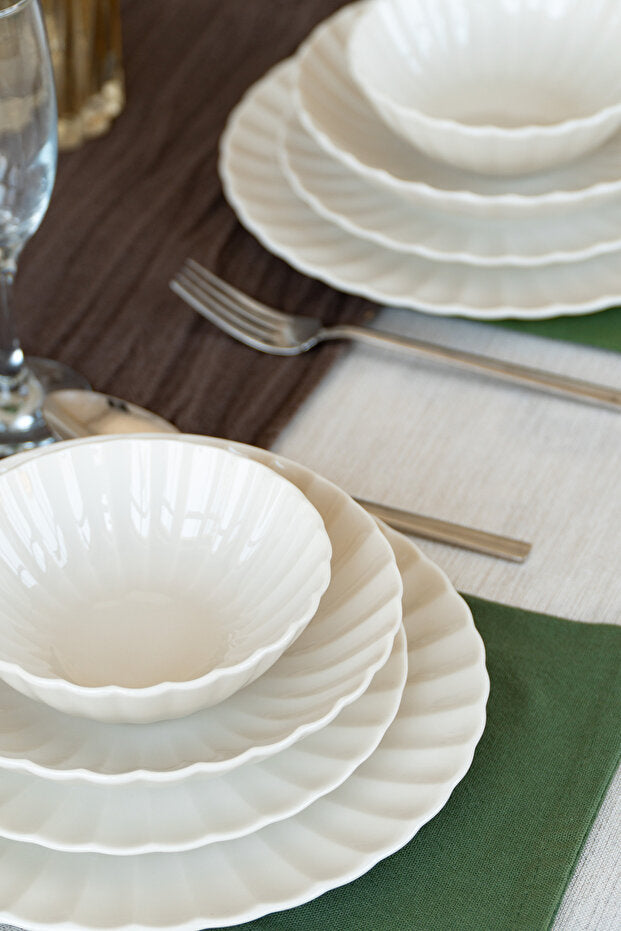 Derya 24 Piece Plain Dinner Set for 6 People