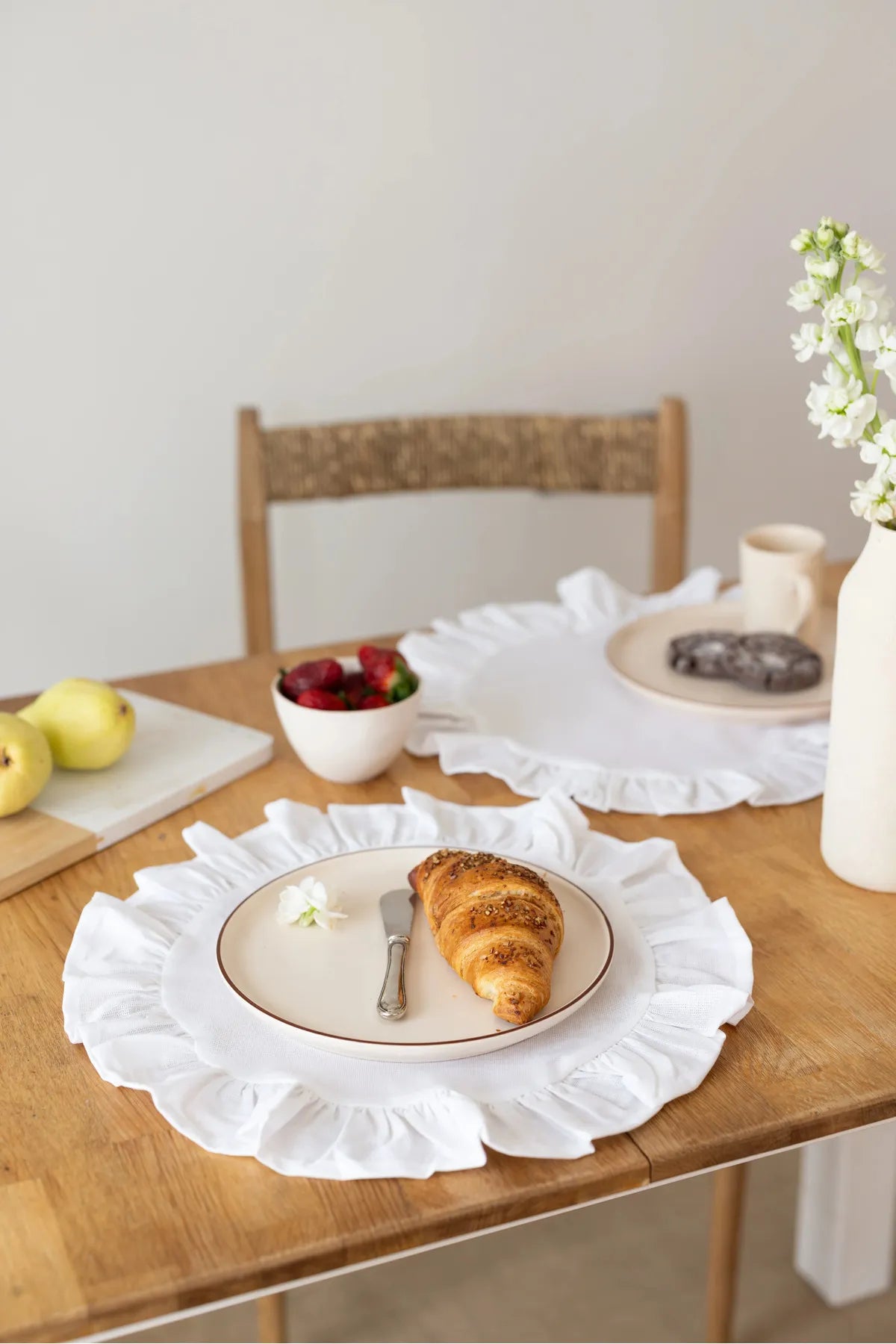 6 Piece Linen Round Placemat American Service 40cm