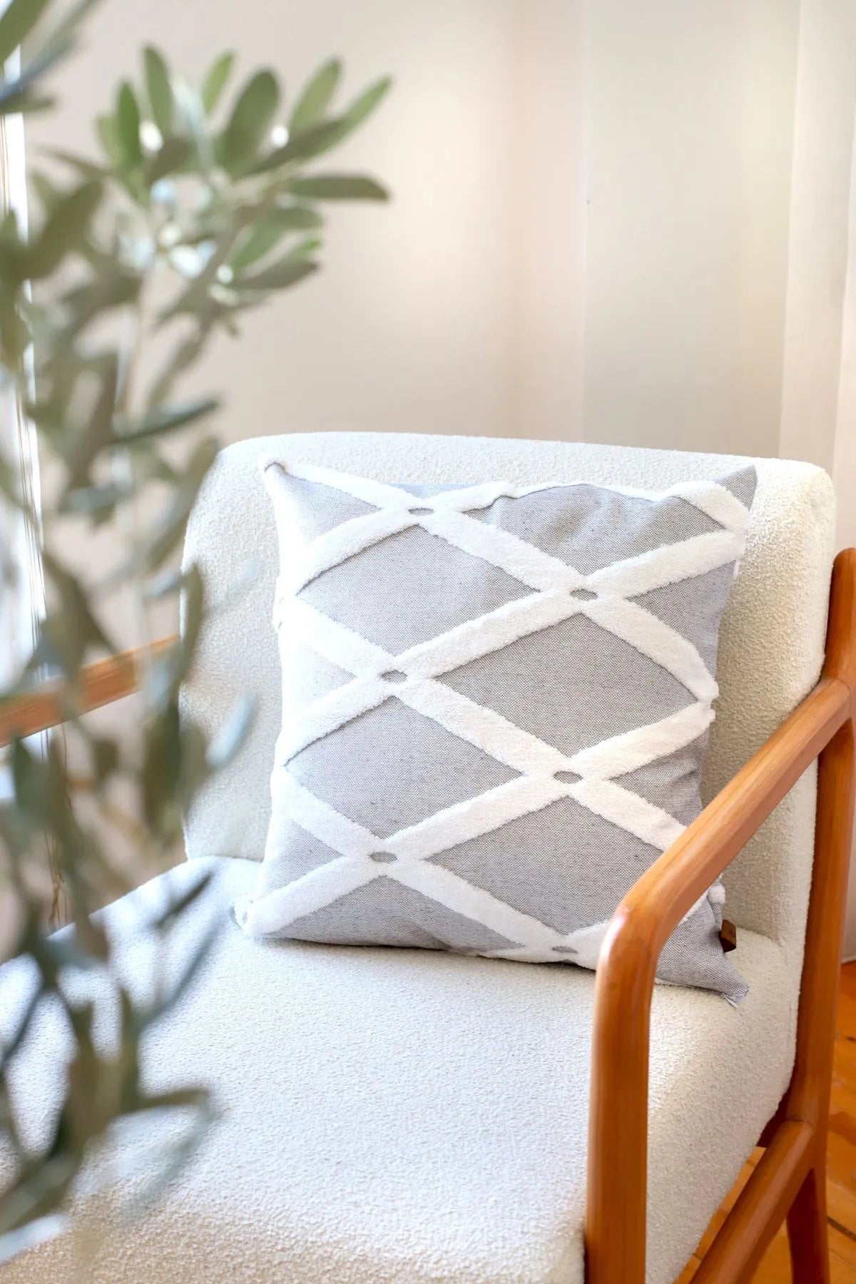 Bella Decorative Pillowcase Scandinavian Bohemian Design (1 Piece)
