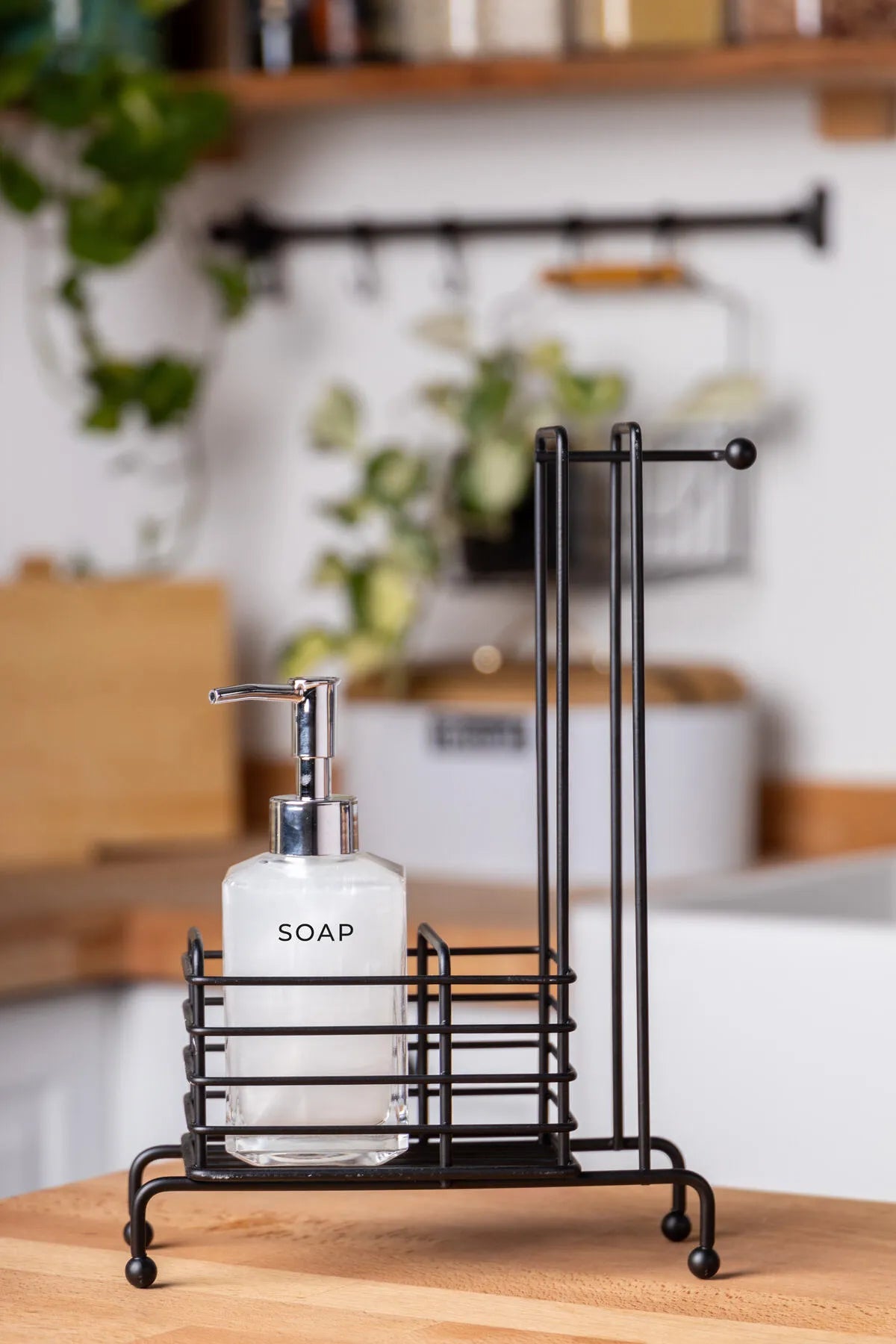 Neva Stand Single Liquid Soap Dispenser