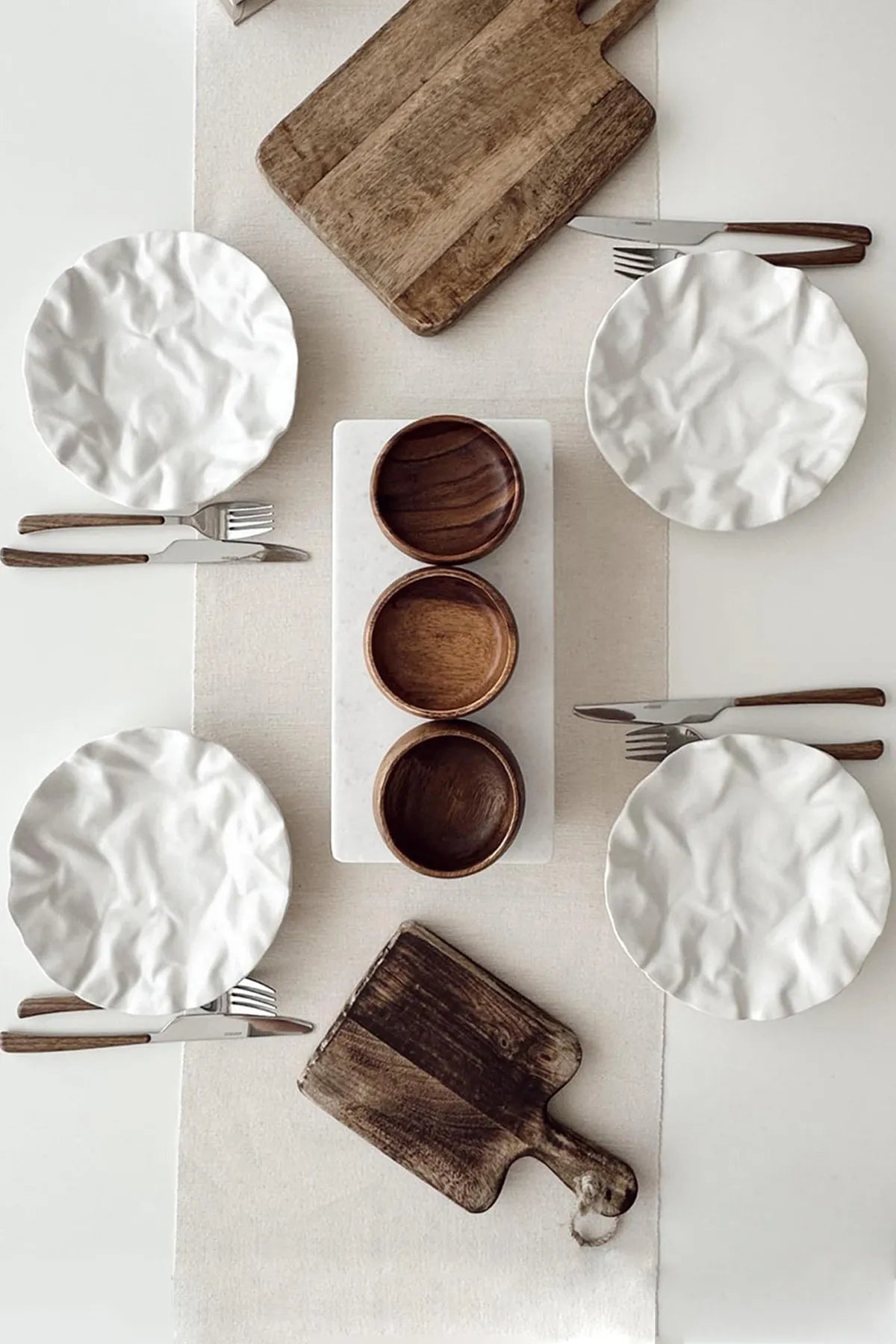 4 Piece Set 19cm - Matte Ceramic Wrinkled Design Handmade Plates
