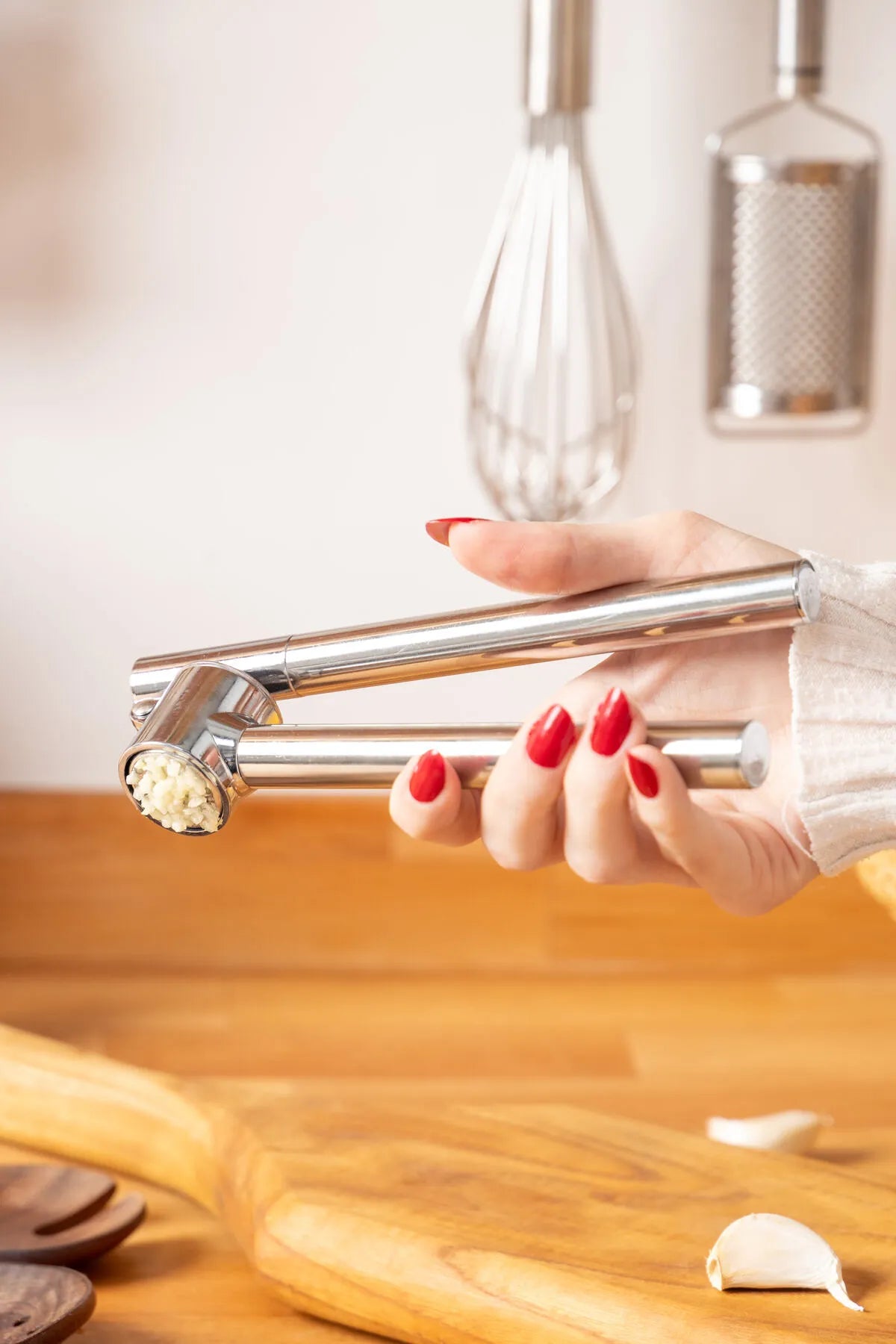 Nolian Steel Garlic Crusher
