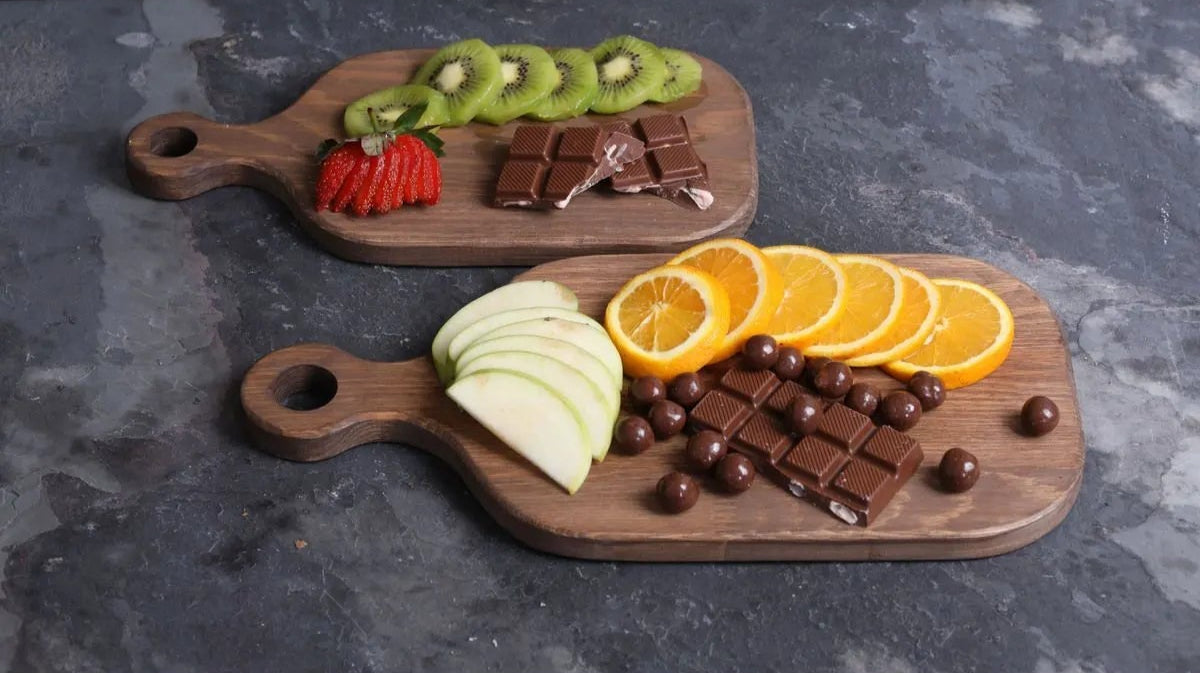 Walnut Cutting and Serving Board 2 Pieces