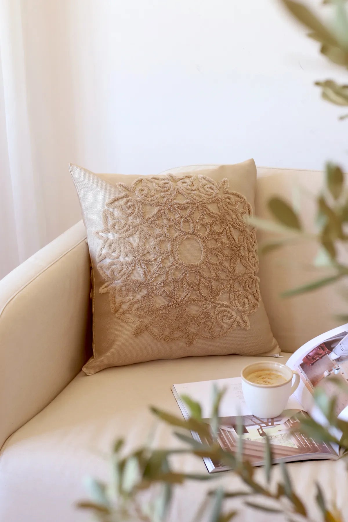 Pretty Decorative Pillowcase Scandinavian Bohemian Design (1 Piece)
