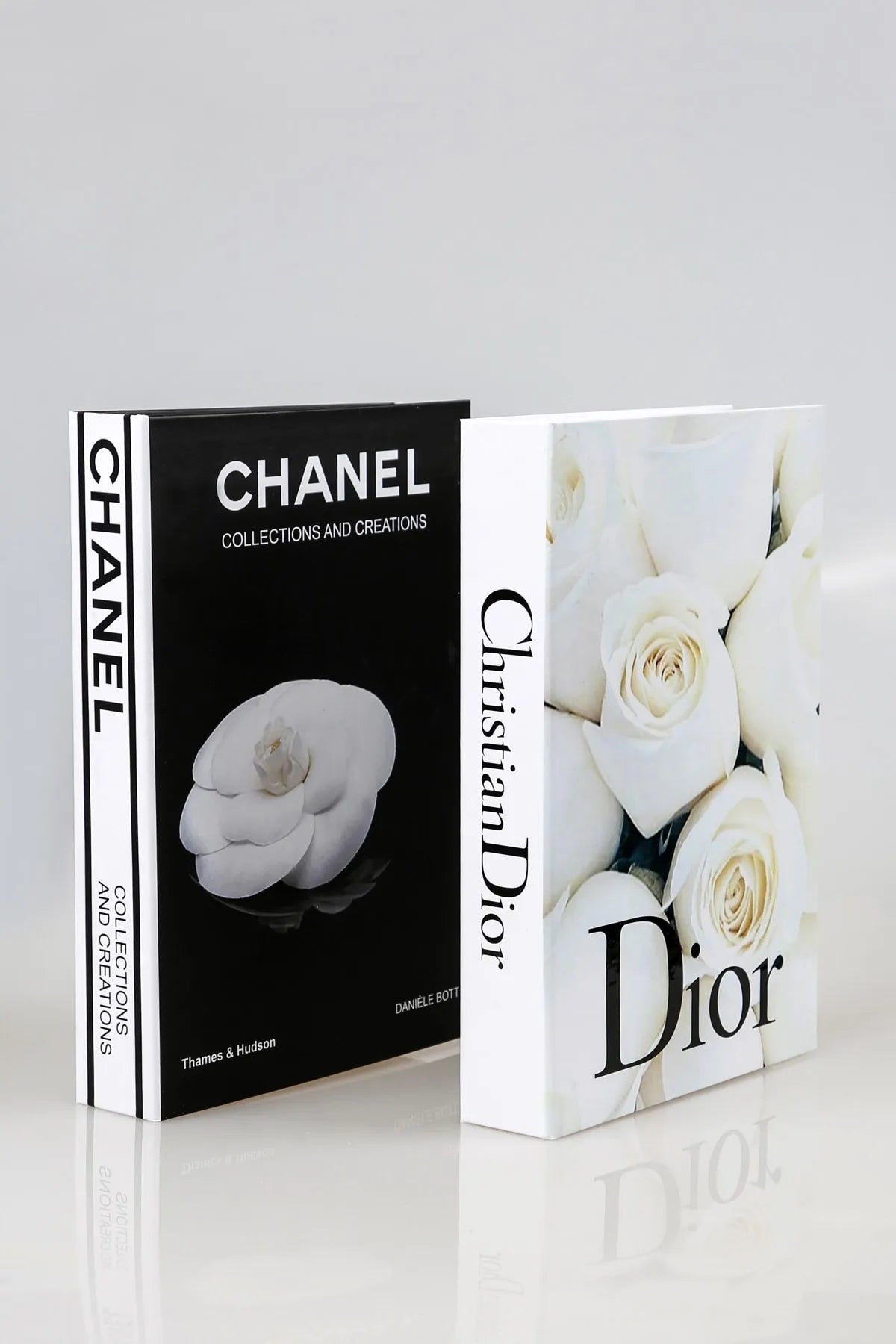 Set of 2 Decorative Book Cover Box