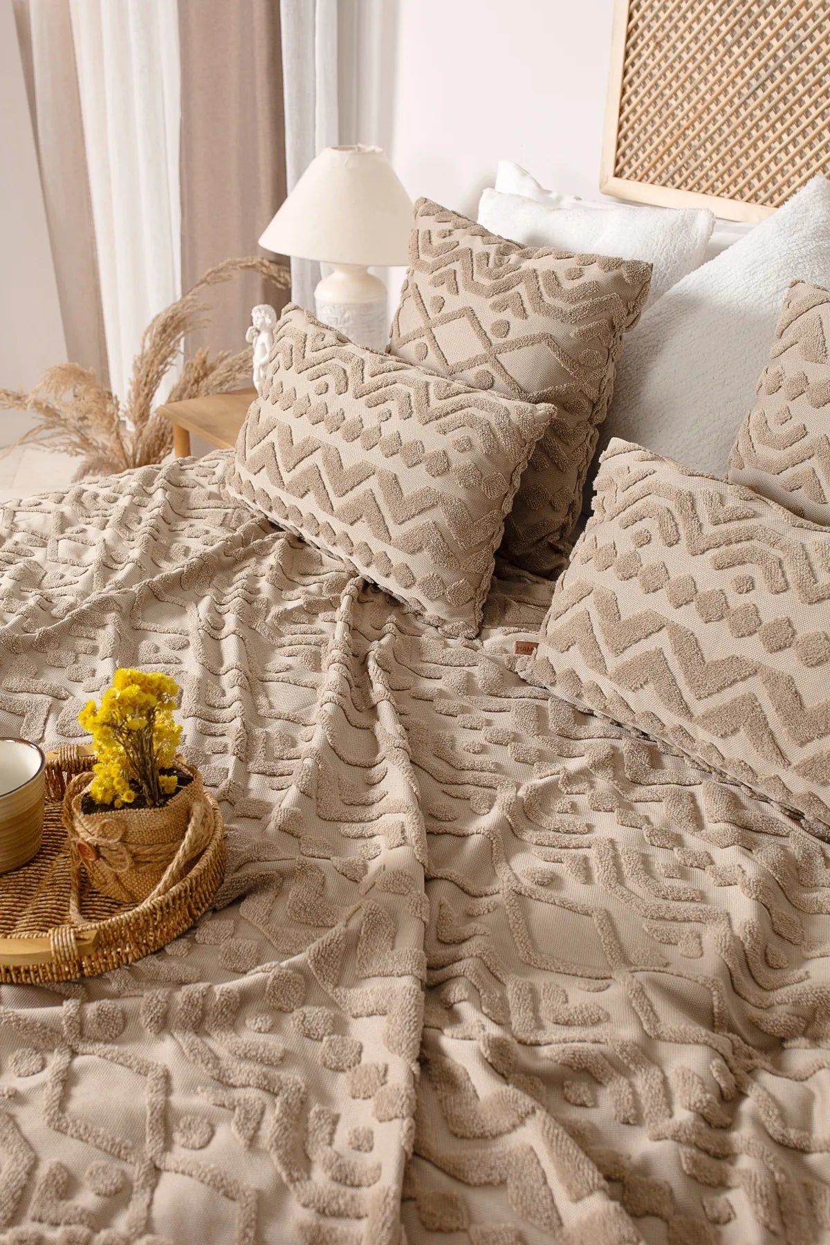 Letta Scandinavian Bedspread Set Bohemian Pattern