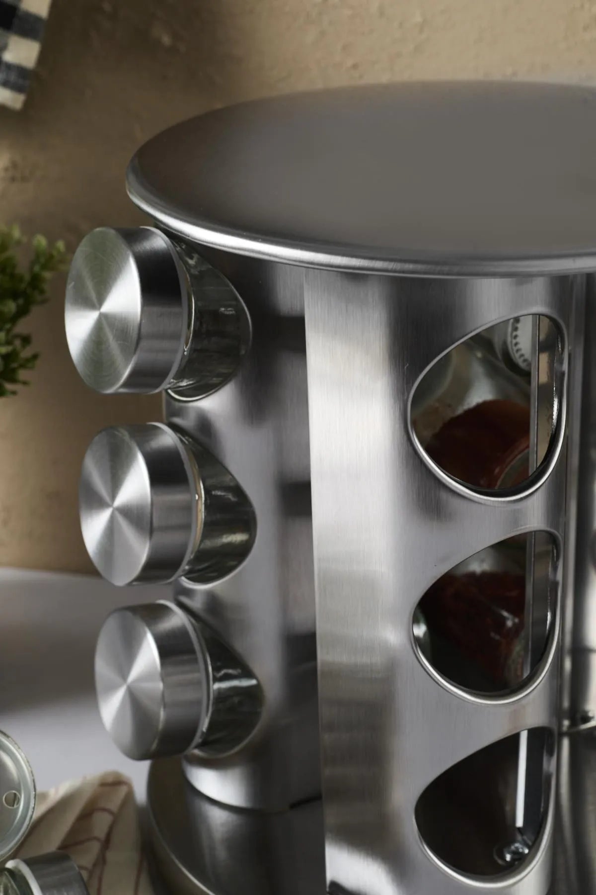 Set of 12 Spice Jars with Metal Rotating Stand