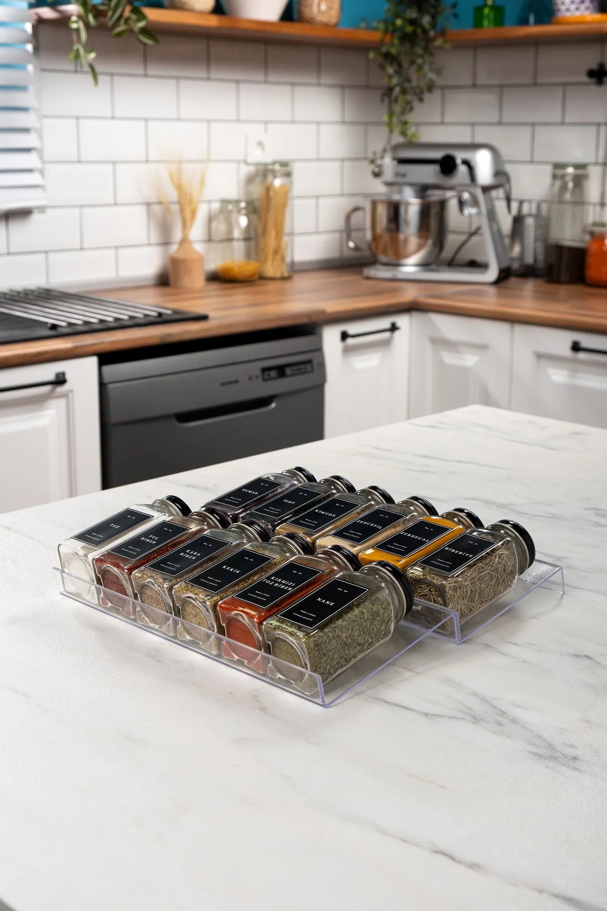 12 Piece Spice Jars With Plexiglass Stand
