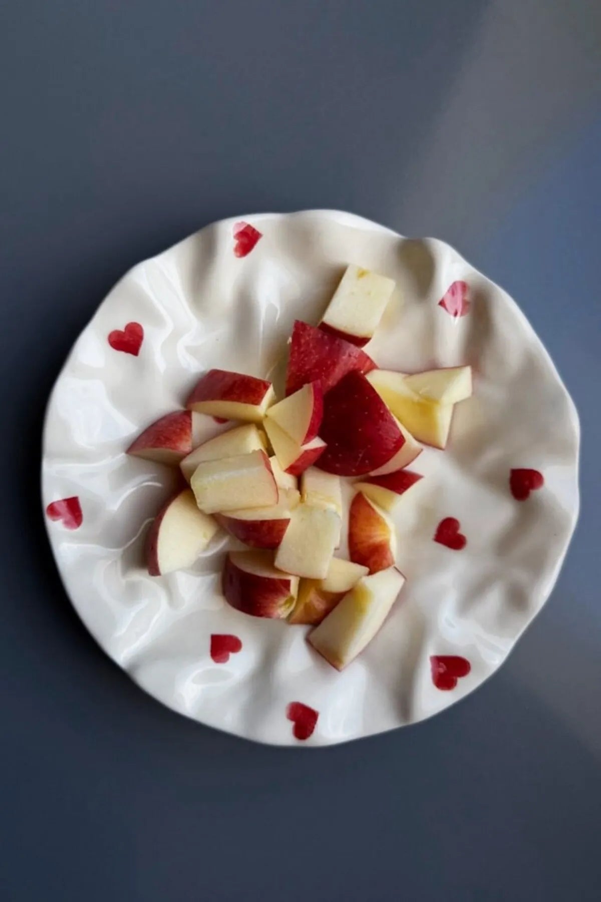 2 Piece Set 19cm - Heart Detailed Matte Ceramic Wrinkled Design Handmade Plates