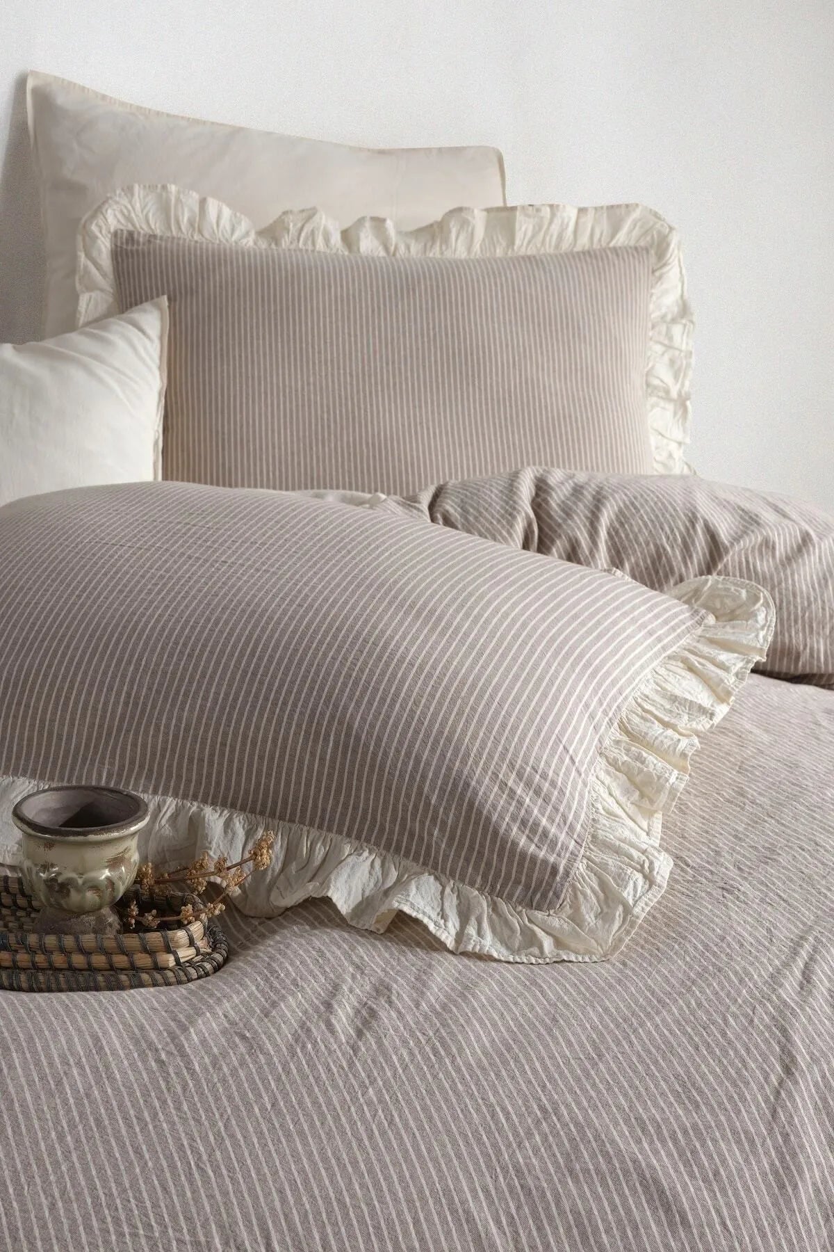 Ruffle 100% Cotton Ruffle Washable Duvet Cover Set