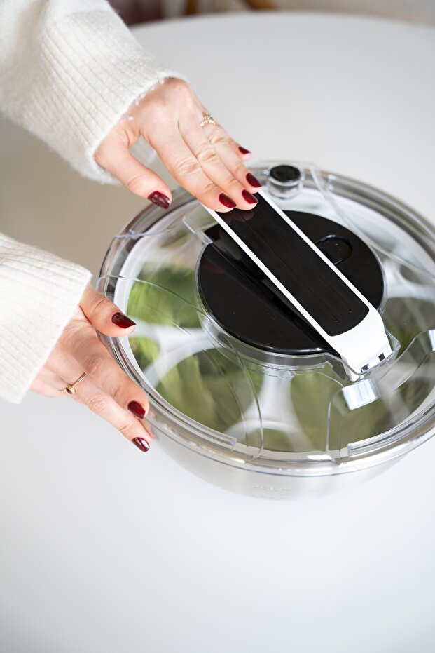 Stainless Steel Salad Spinner – Rotating Mechanism, with Transparent Lid