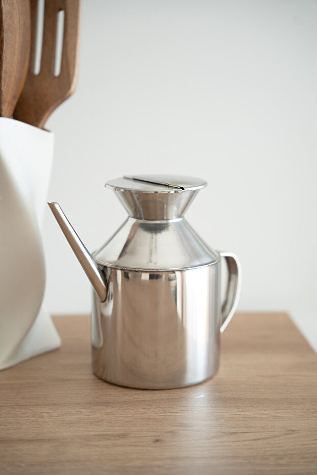 Larissa Stainless Steel Oil Dispenser – 1L