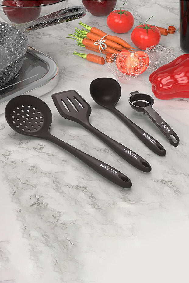 Trigona 15 Piece Silicone Kitchen Set - Black