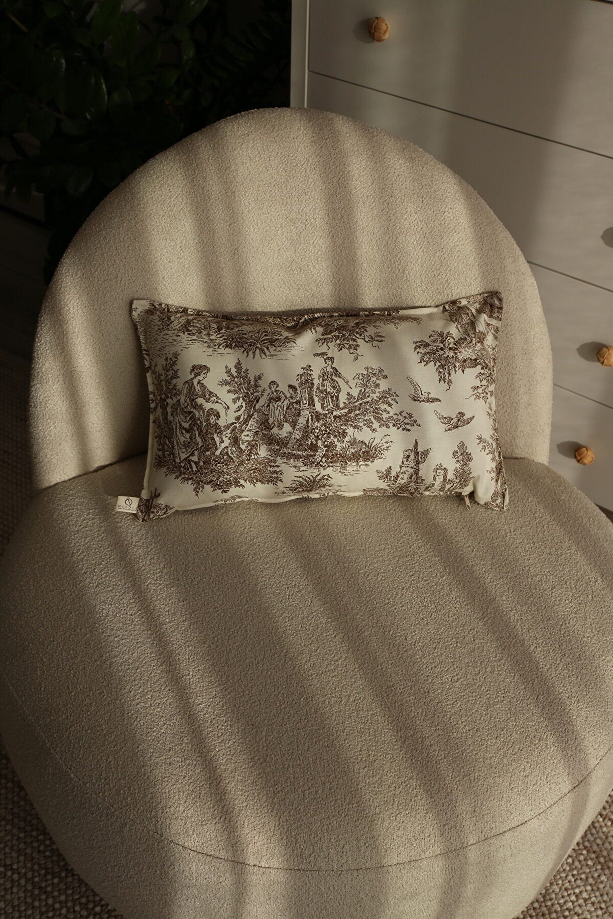 Toile de Jouy Decorative Pillow Cover 30×50 cm – Brown