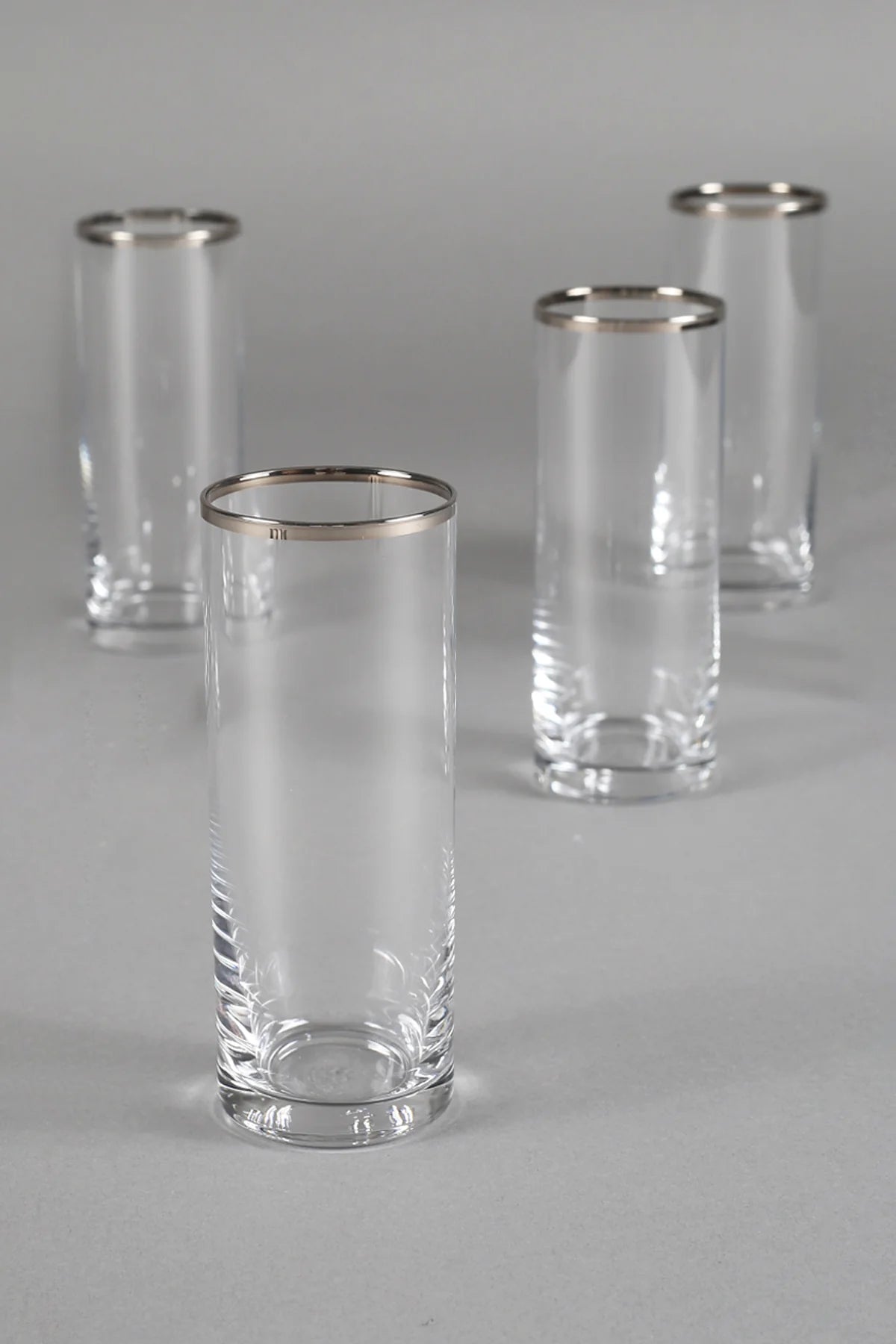 Avantgarde Platinum 4 Piece Glass Set 195 Cc