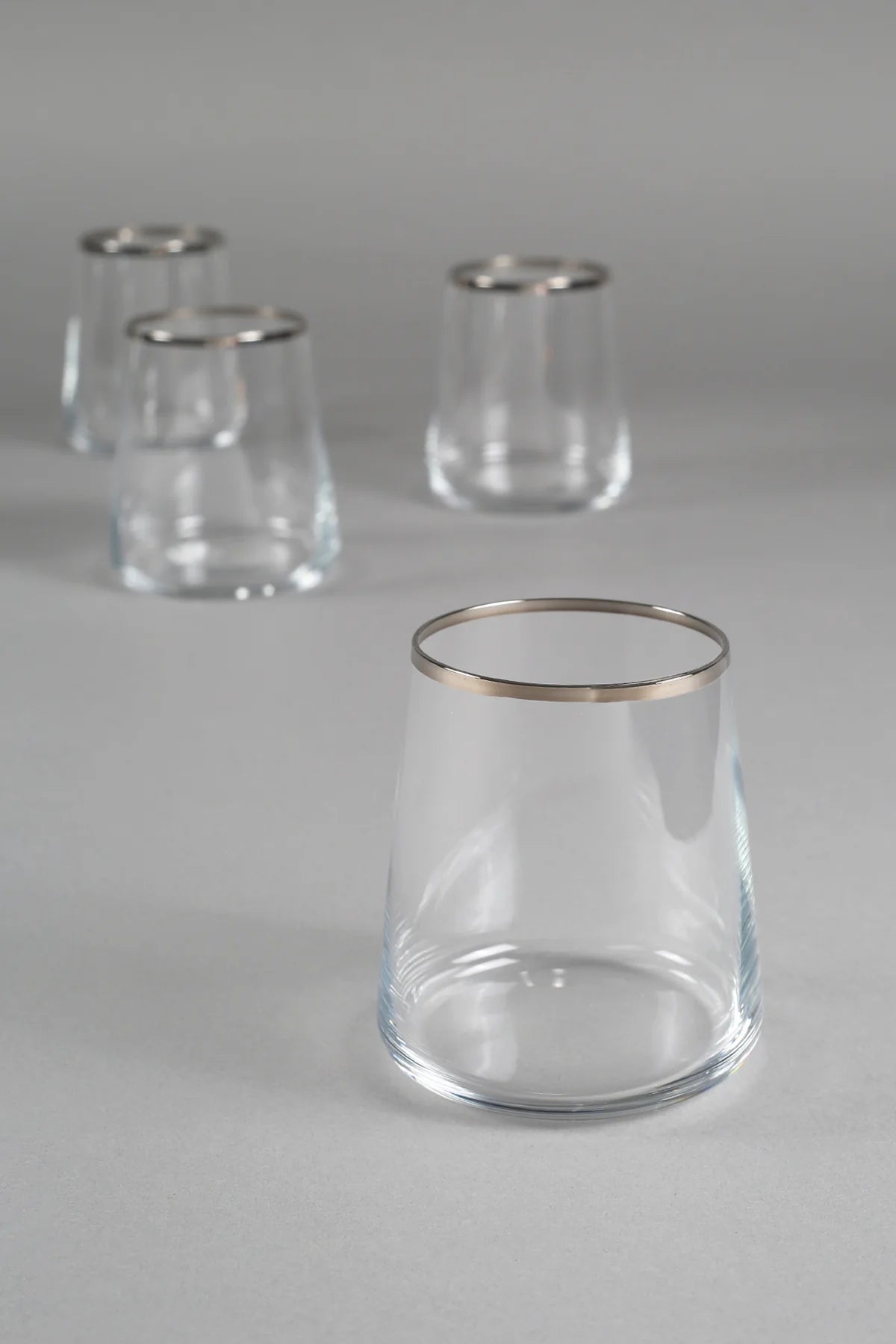 Avantgarde Platinum 4 Piece Glass Set 420 cc