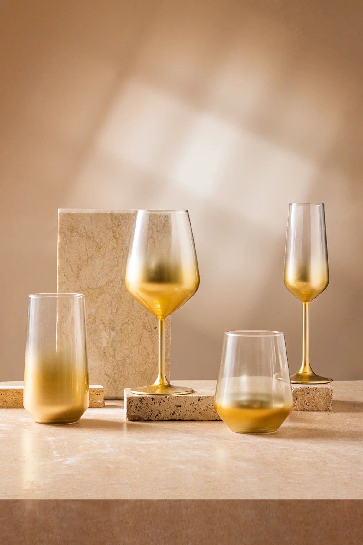 Glow 4 Piece Glass Set 470 Cc