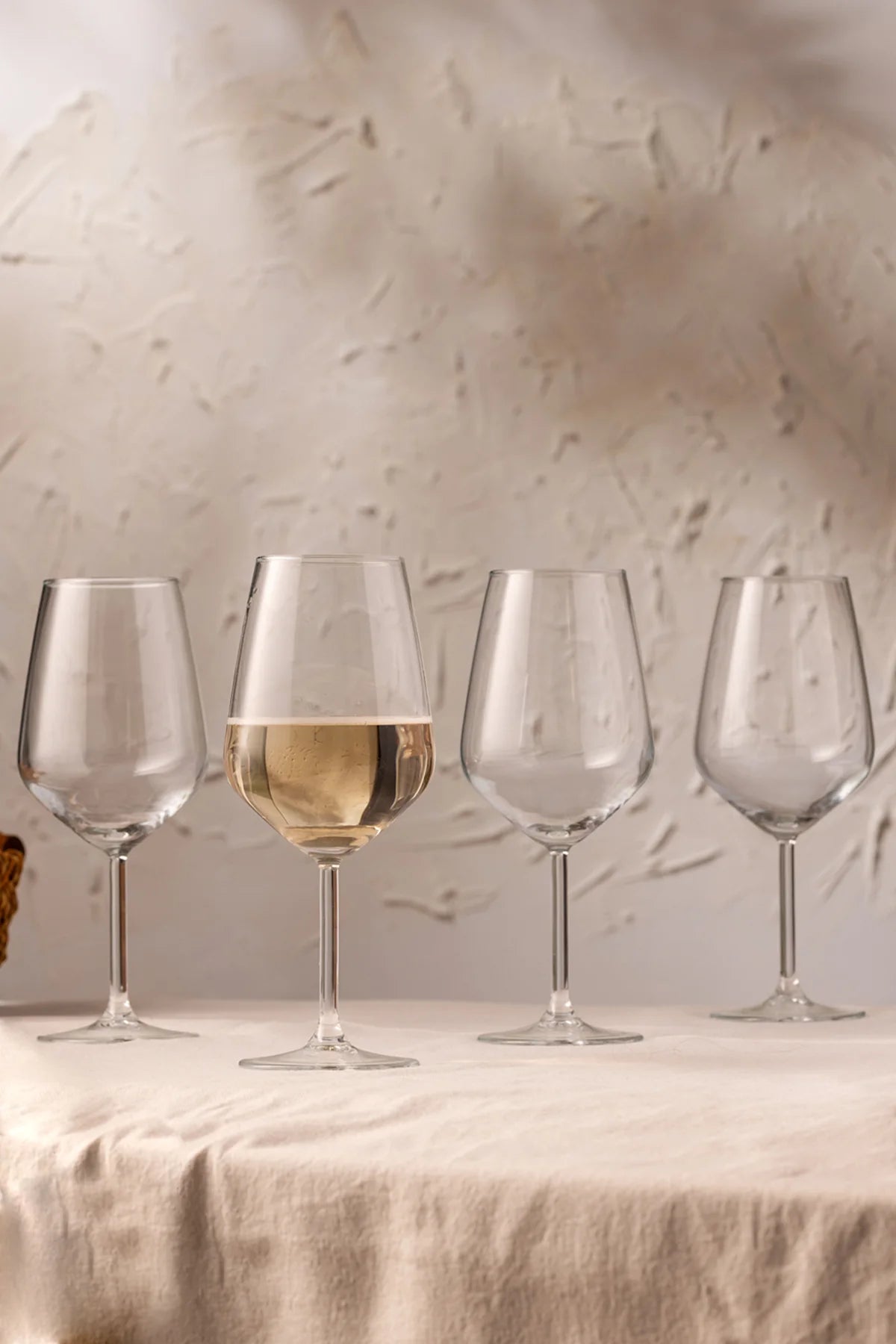 Avantgarde 4 Piece Glass Set 490 cc