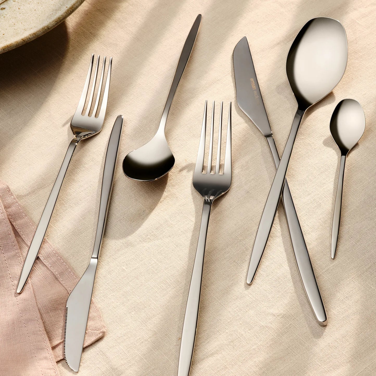 Alisa 84 Piece 12 Person Boxed Cutlery Set