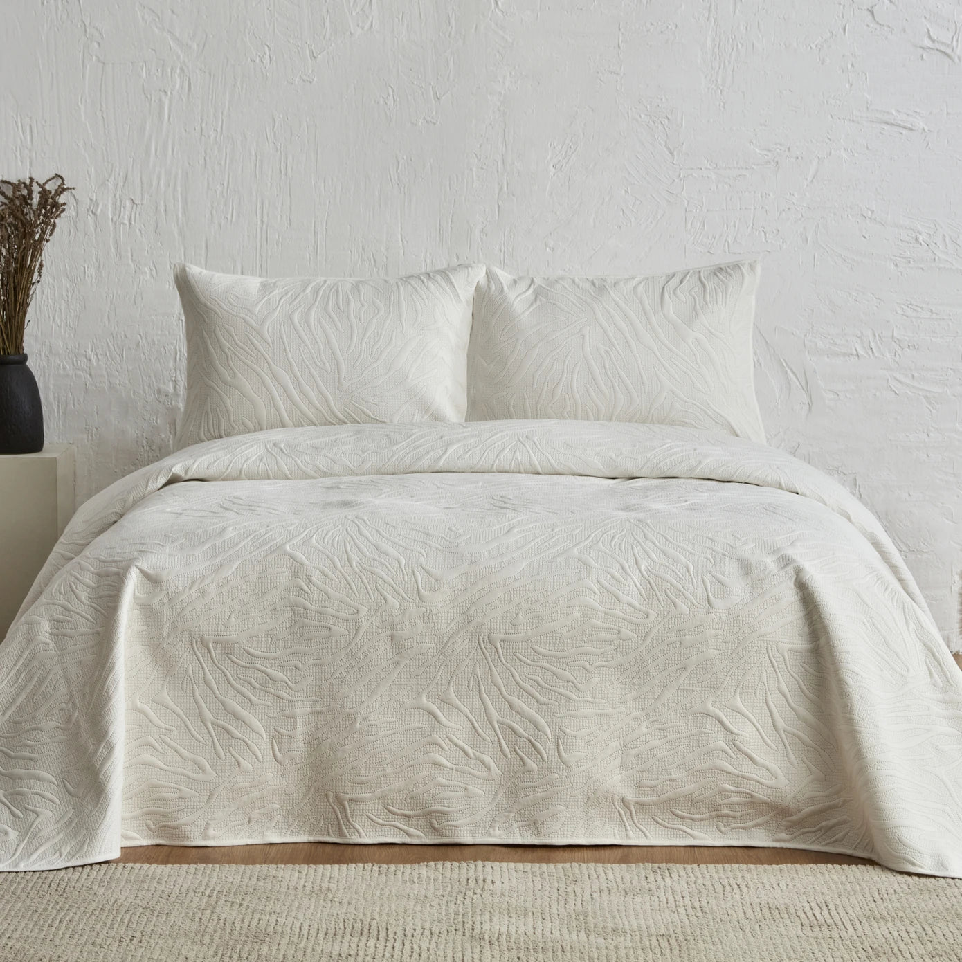 Sonnia Double Bedspread Set