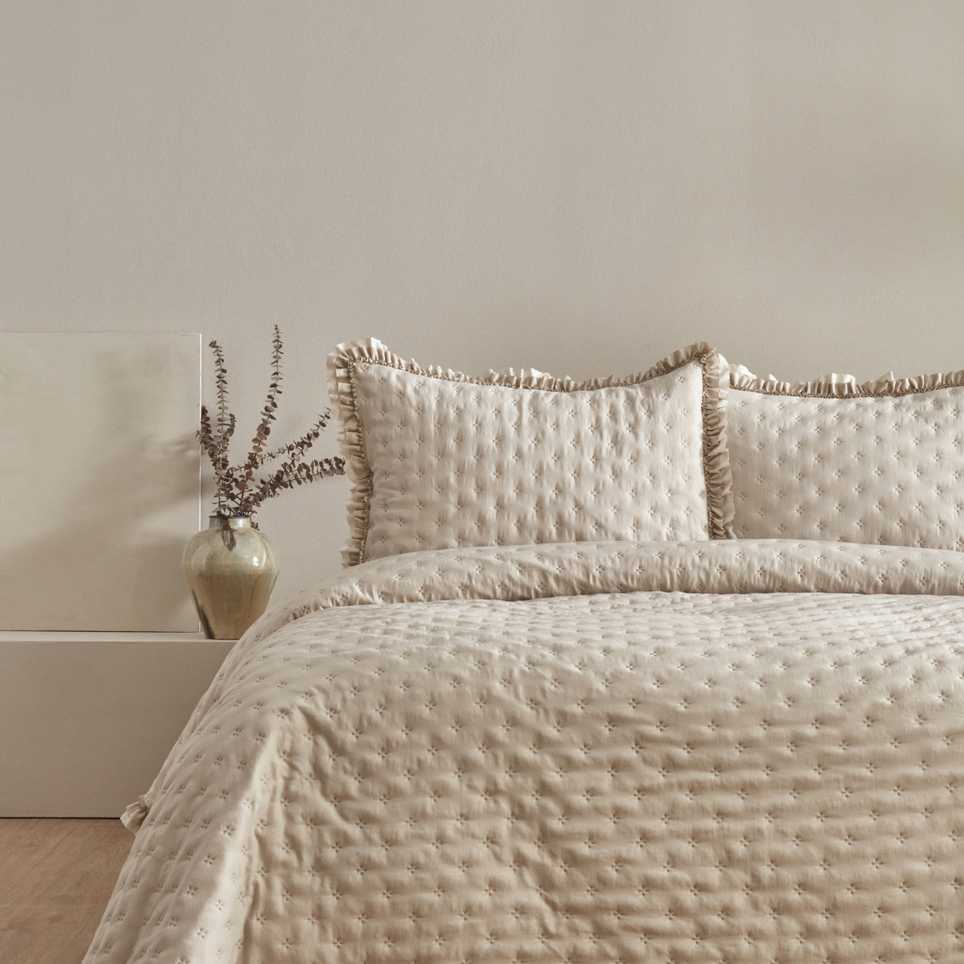 Viona Double Bedspread Set