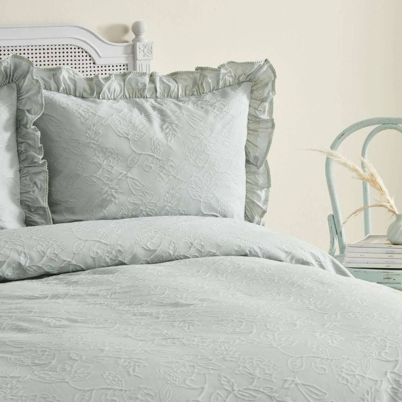 White Collection Tyra 100% Cotton Double Bedspread Green