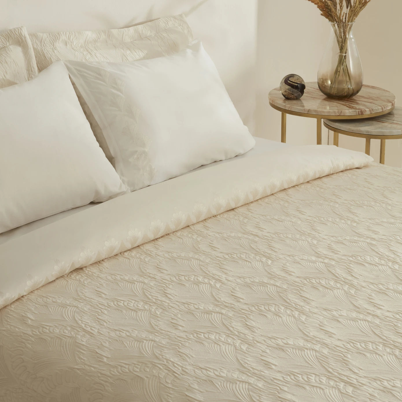 Ruby Double Duvet and Bedspread Set