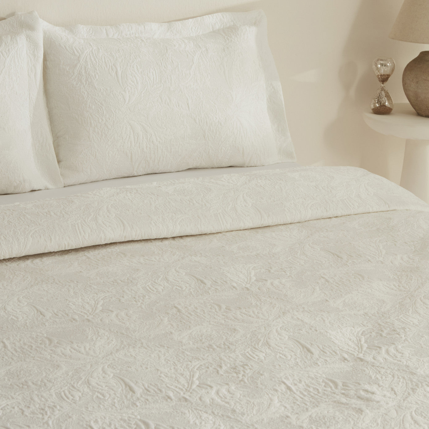 Olivia Double Bedspread Set