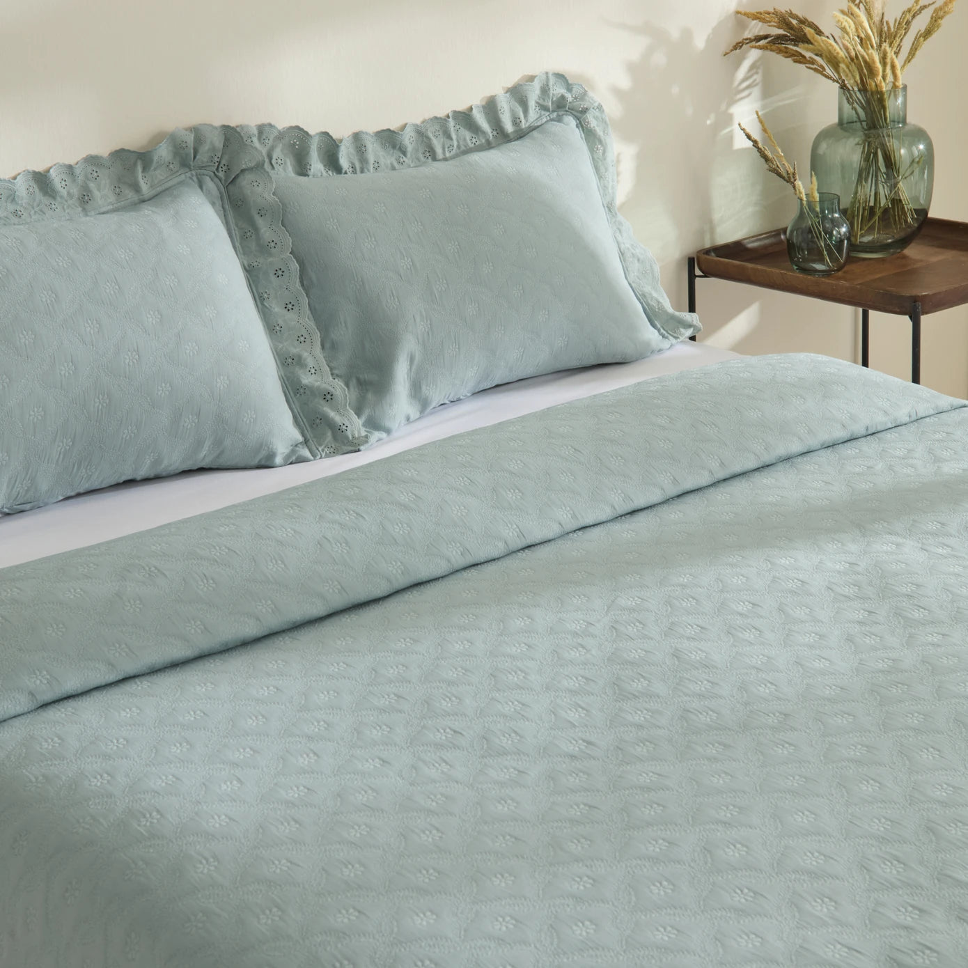 Arya Double Bedspread Set