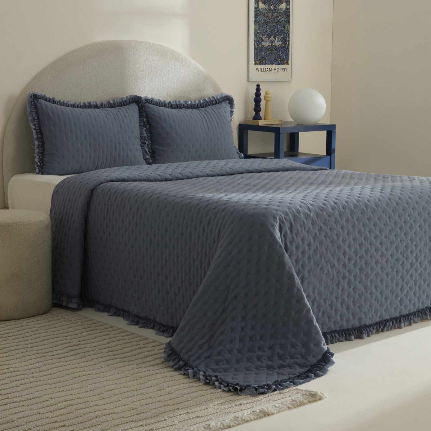 Viona Double Bedspread Set