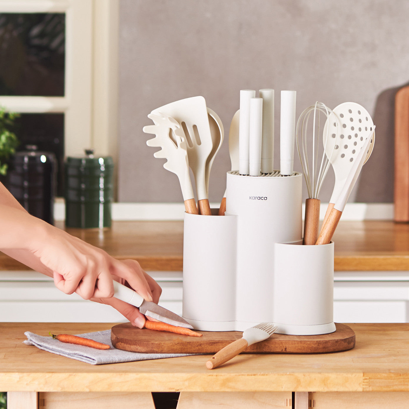 Burby 14 Piece Knife Set Cream