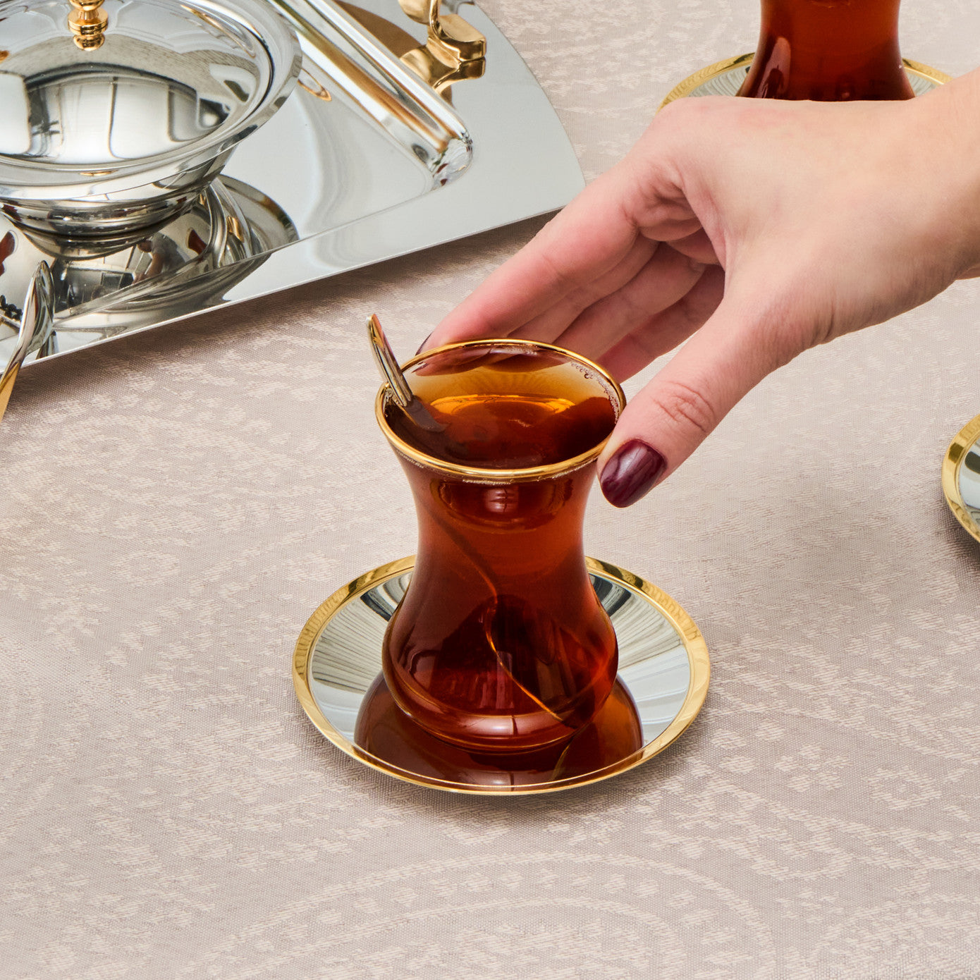 Vista 40 Piece Tea Set for 12 People Gold