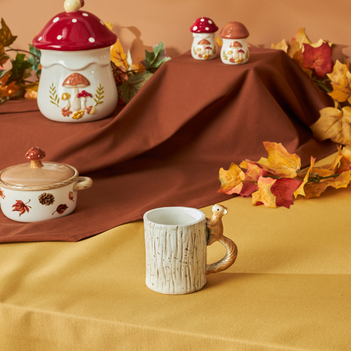 Cozy Squirrel Mug 220 ml